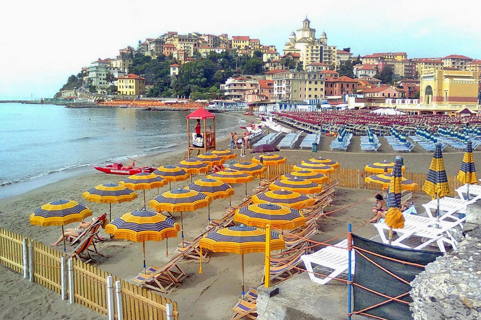 Residence Miramare Imperia B3-Areas summer 5km