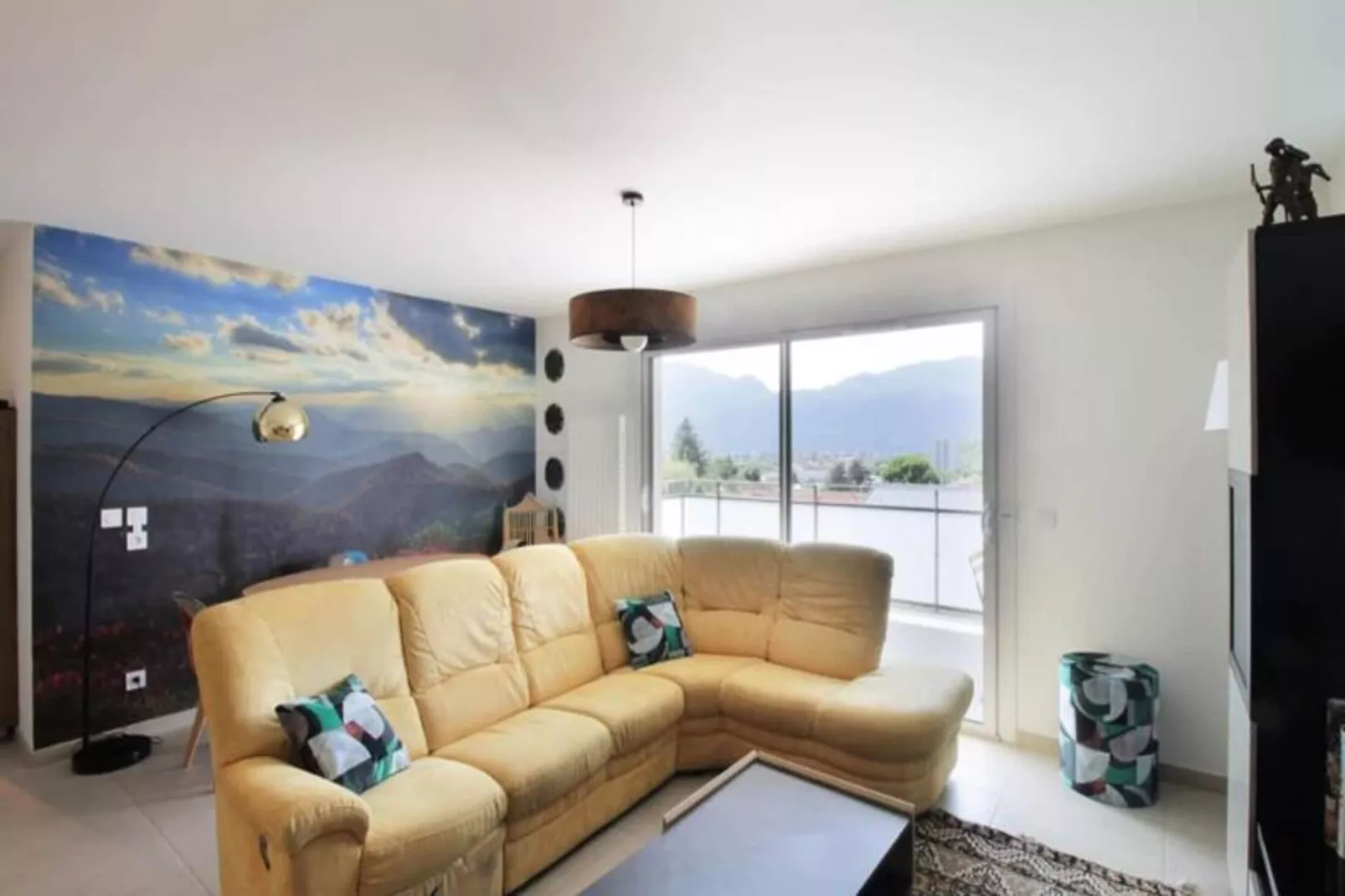 Confortable T3 Avec Terrasse Et Garage !