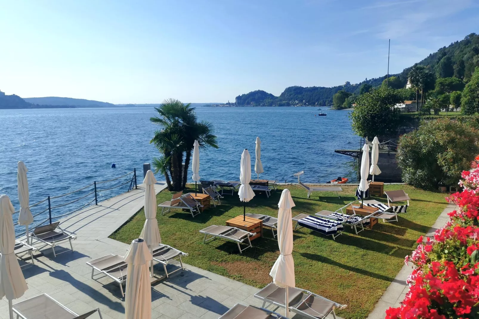 Residence Antico Verbano Meina-Trilo 6-Gärten Sommer