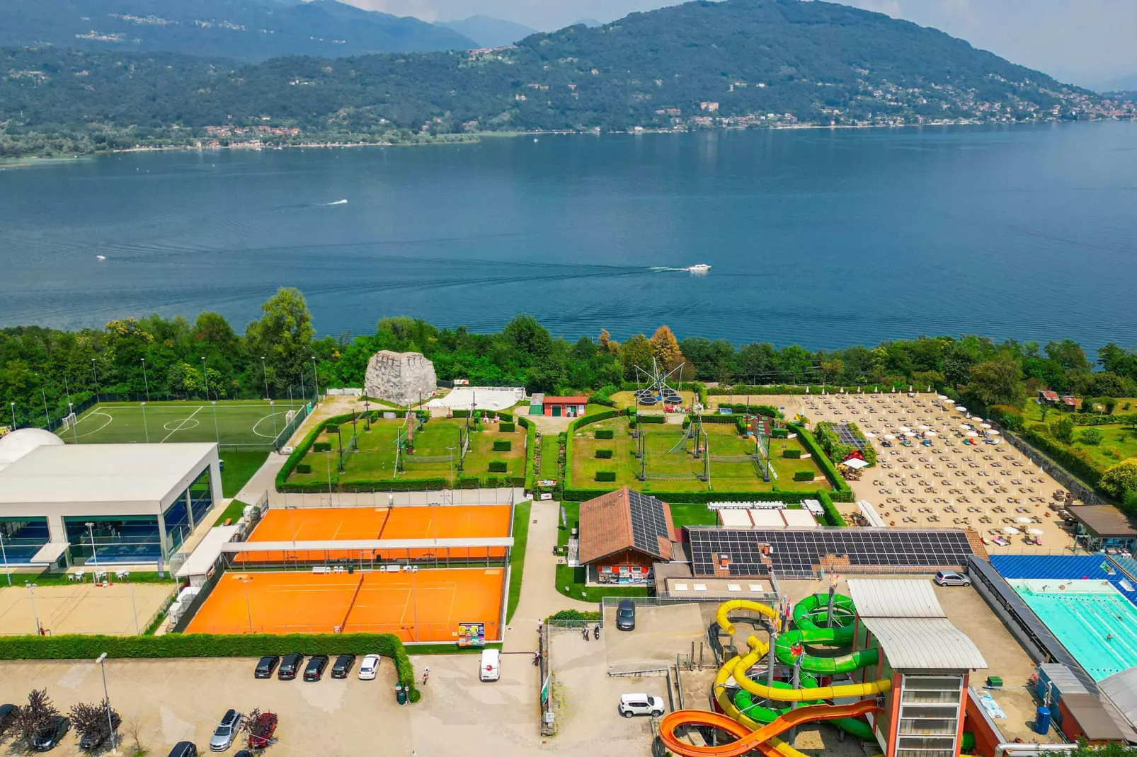 Residence Carl & Do Baveno-Bilo Standard 2 pax-Areas summer 1km