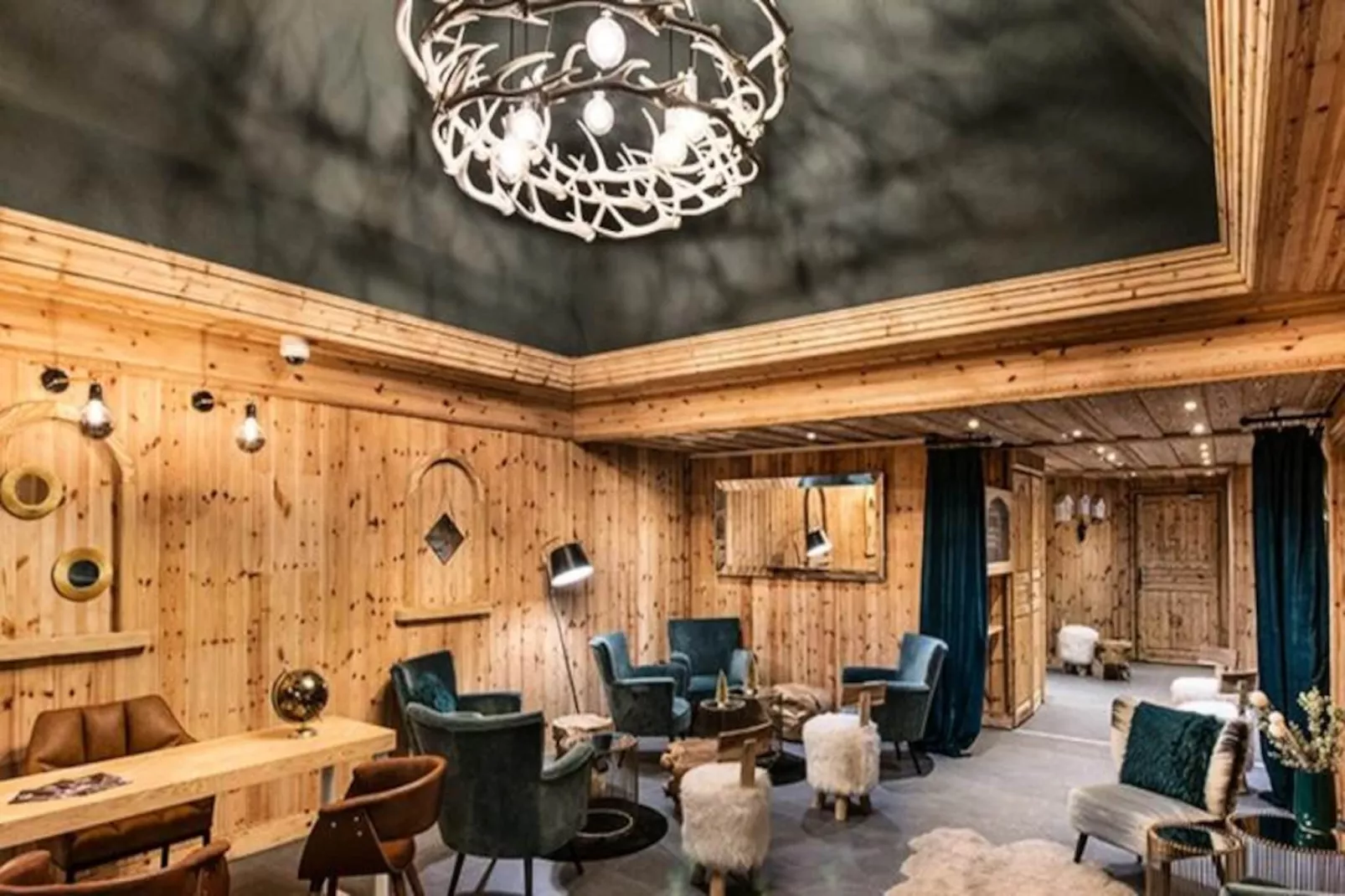 Village Montana Val Thorens ****