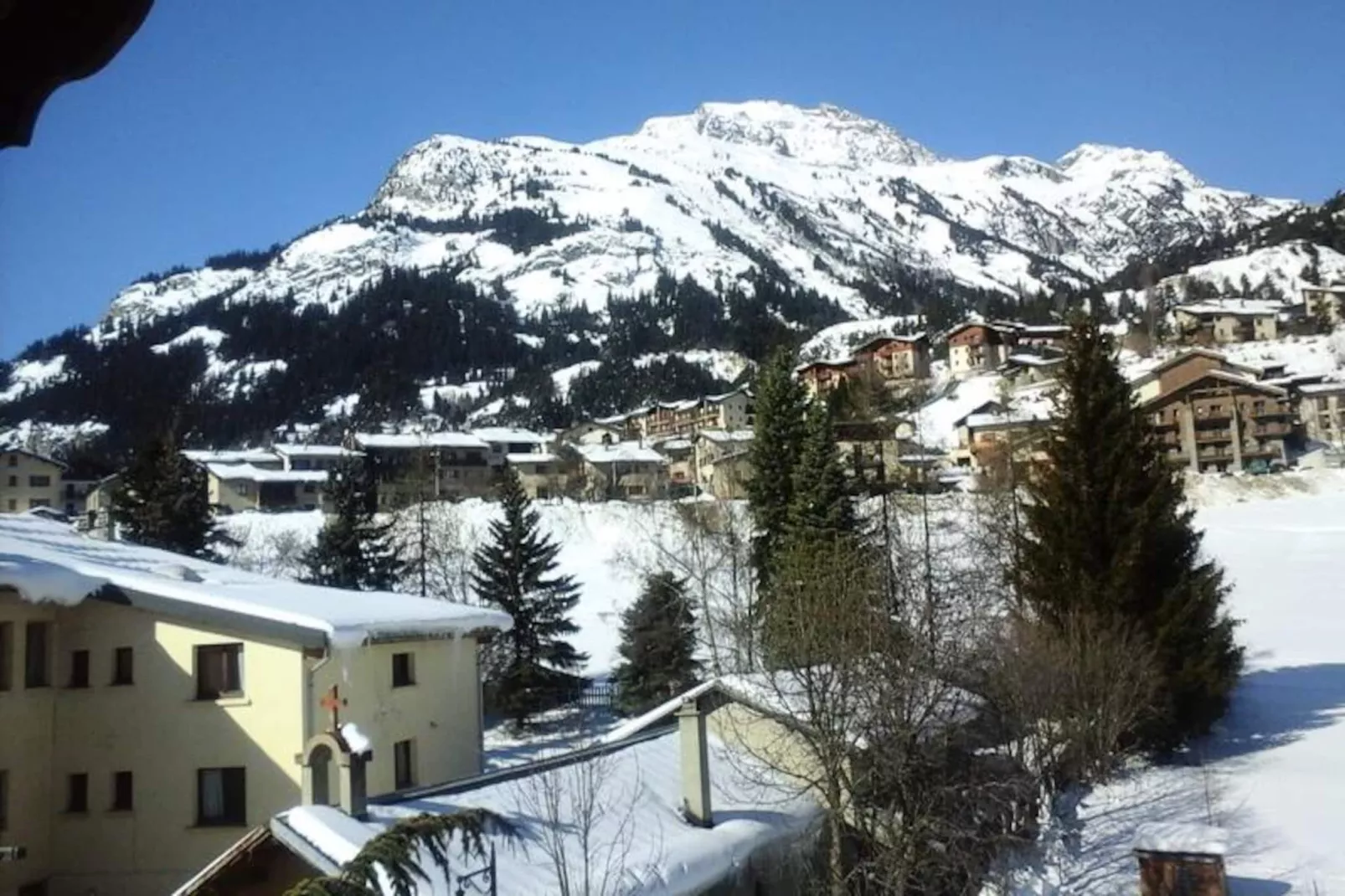 Appartement 3 pièces 5 personnes chaleureux avec vue montagne