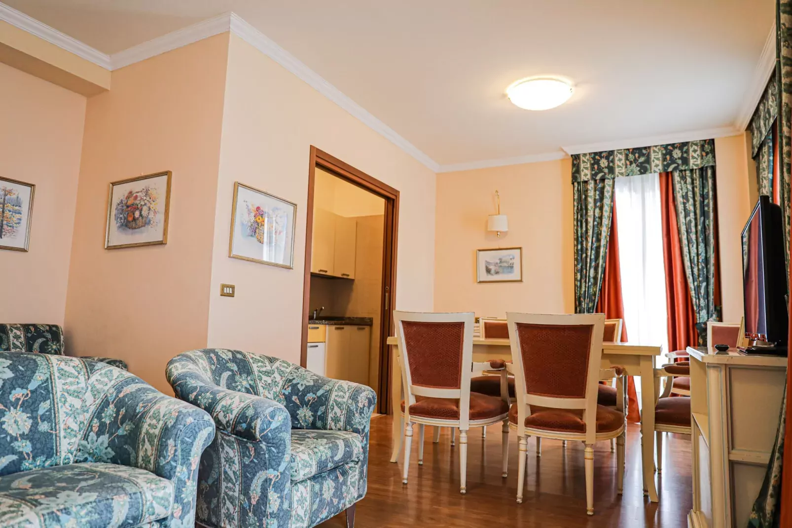 Residence Carl & Do, Baveno-Trilo standard Lake View-Living room