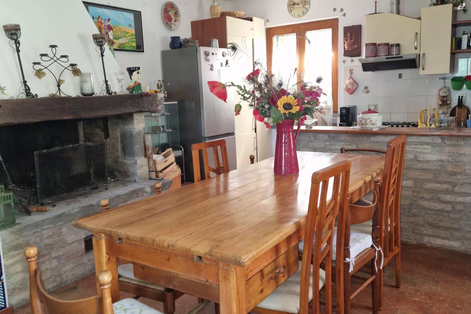 Holiday home dei Pavoni Montemaggiore con Piscina privata-Dining room