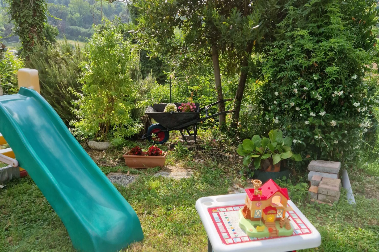 Holiday home dei Pavoni Montemaggiore con Piscina privata-Outdoor