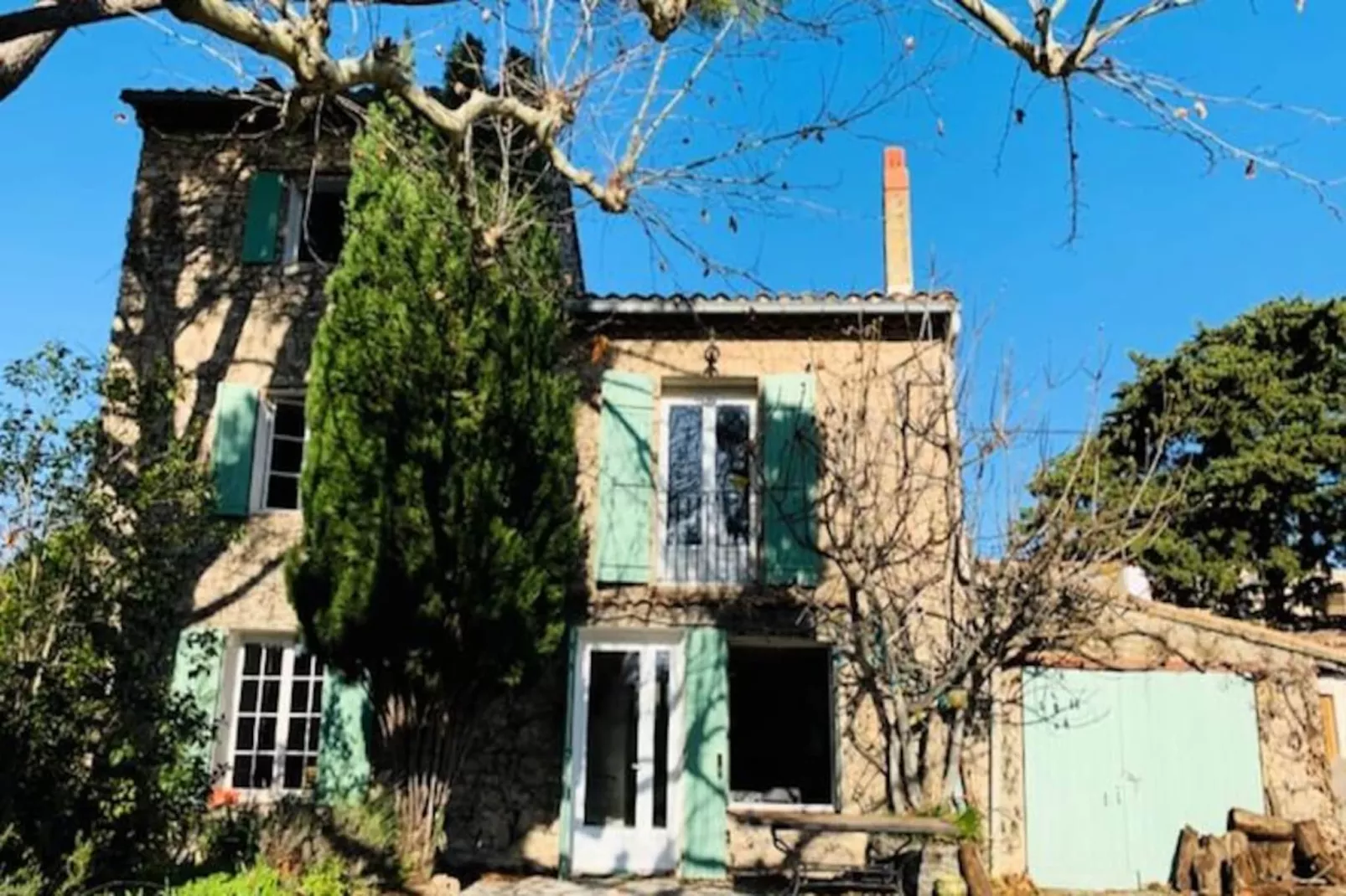 Maison En Pierre Proche Du Centre Ville