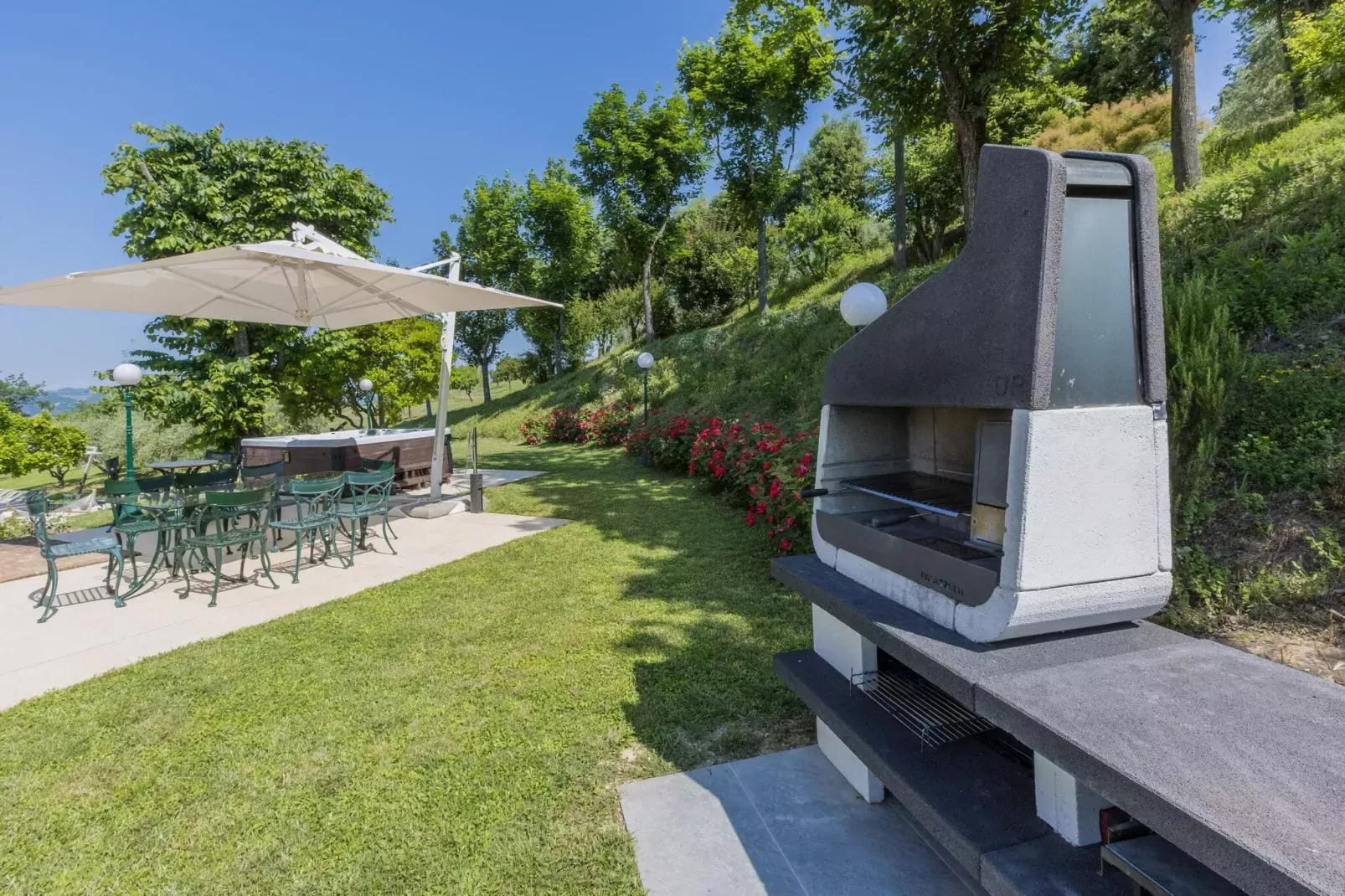 Villa Anna-Garten Sommer