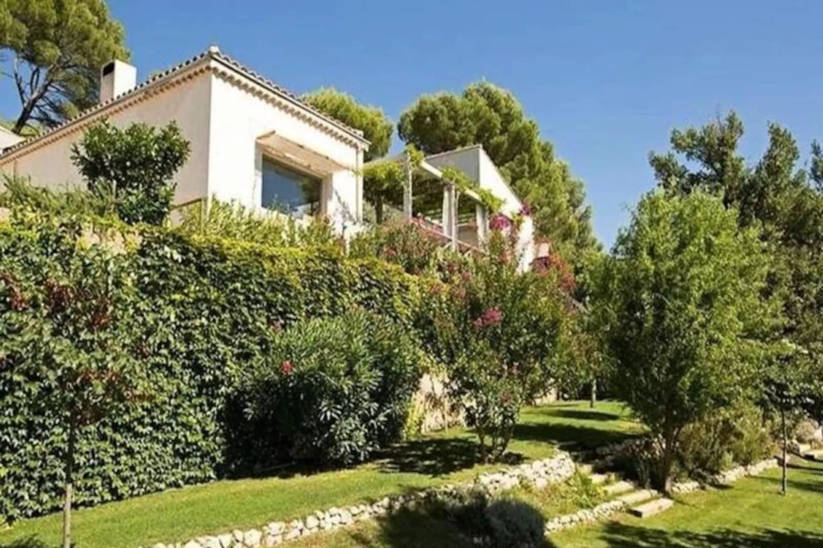 Superbe Villa Avec Vue, Entre Aix En Provence Et Luberon