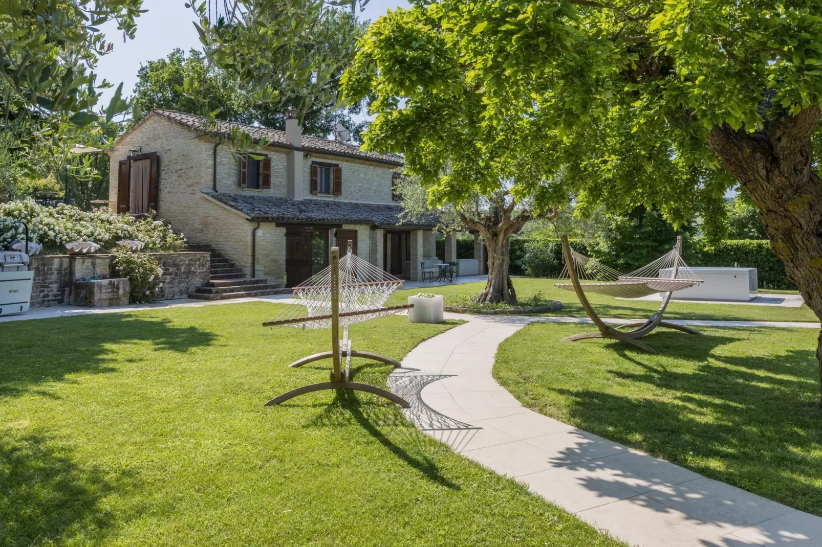 Villa Anna-Außenbereich Sommer