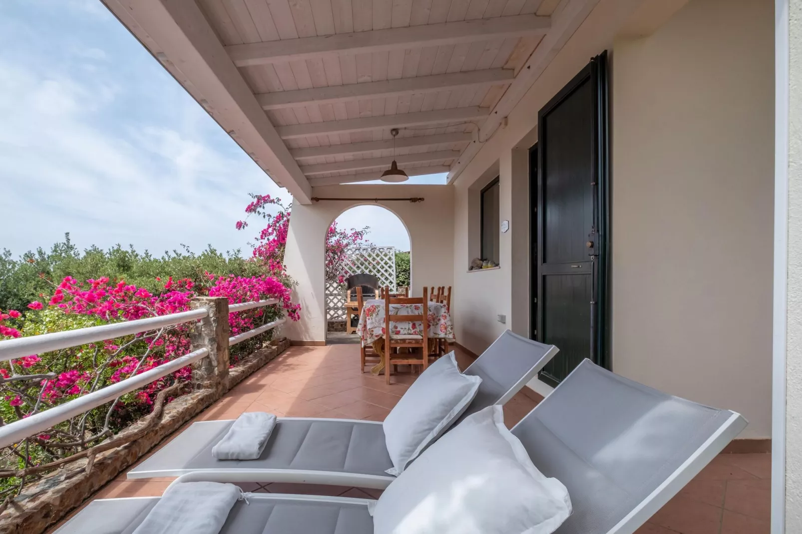 Villa del Mare Dipinto-Terrace balcony