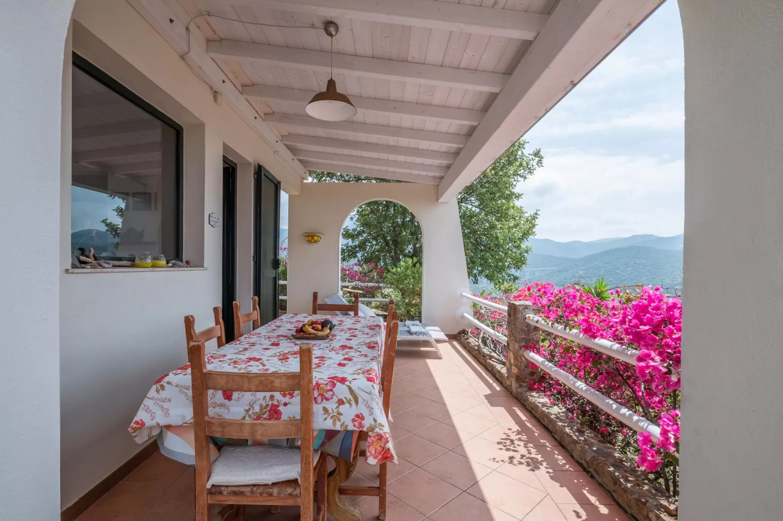 Villa del Mare Dipinto-Terrace balcony