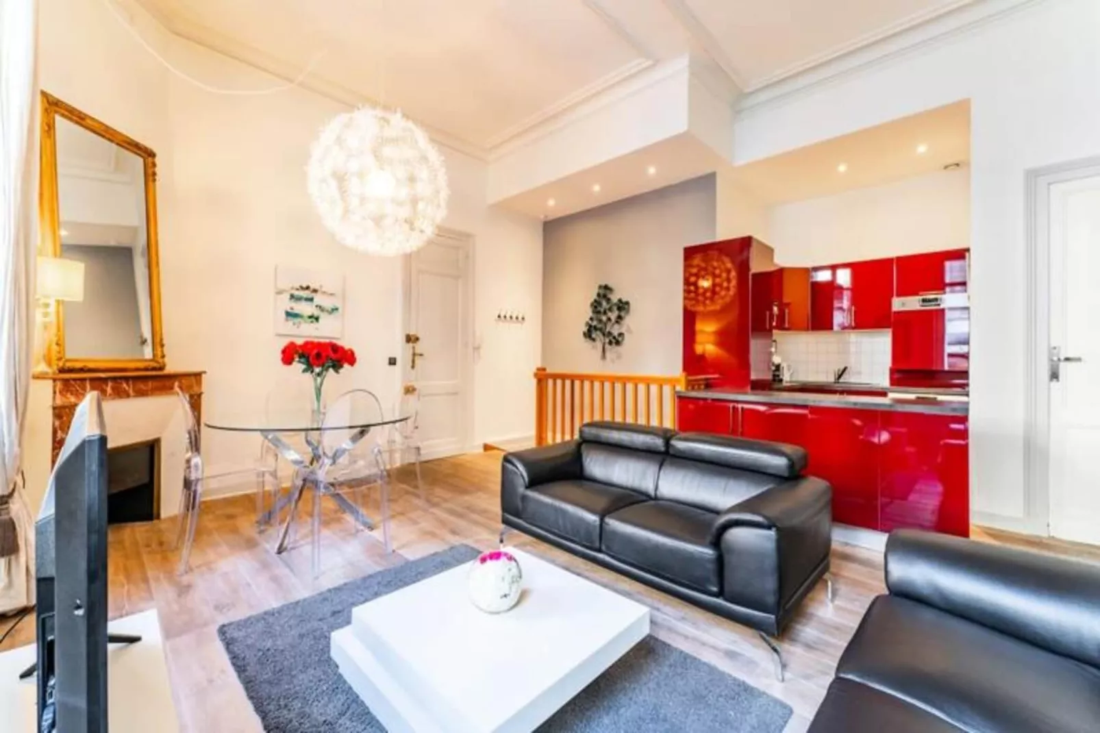 Magnifique  Appartement Au C&oelig;ur Du Quartier Historique Saint-michel