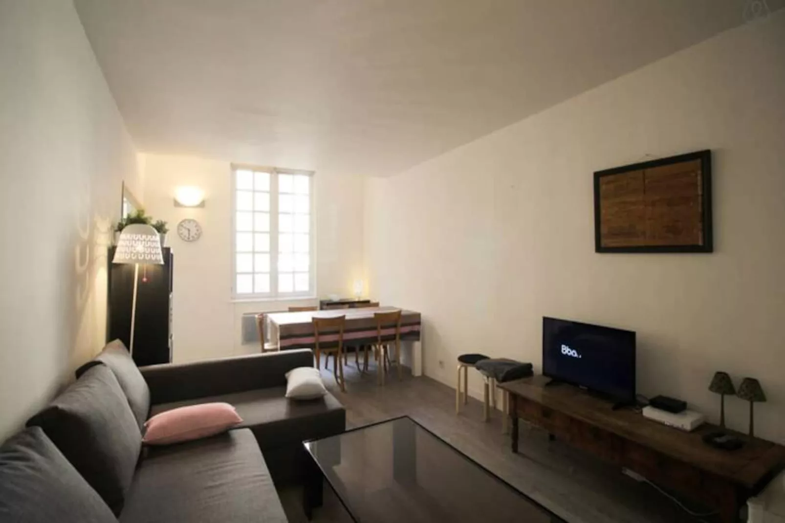 Magnifique Appartement De Charme Confortable Pour 6 Dans La Rue Ausone