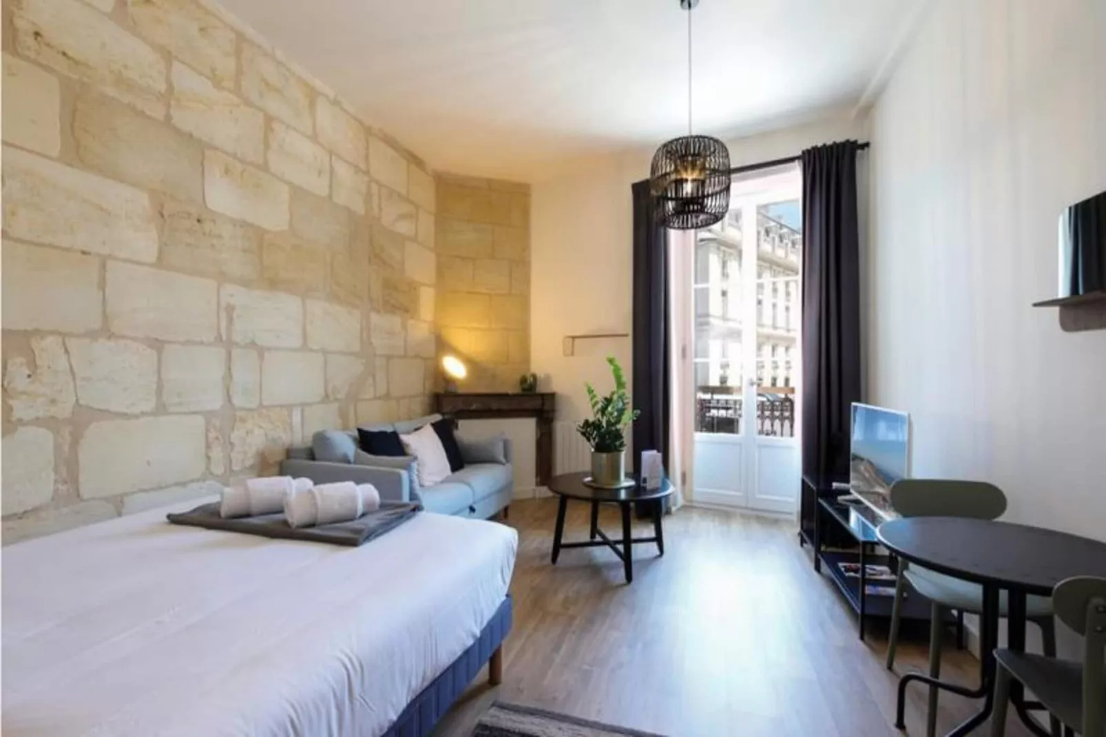 Superbe Appartement Cozy Et Charmant Pour 2 Vers La Gare Saint-jean