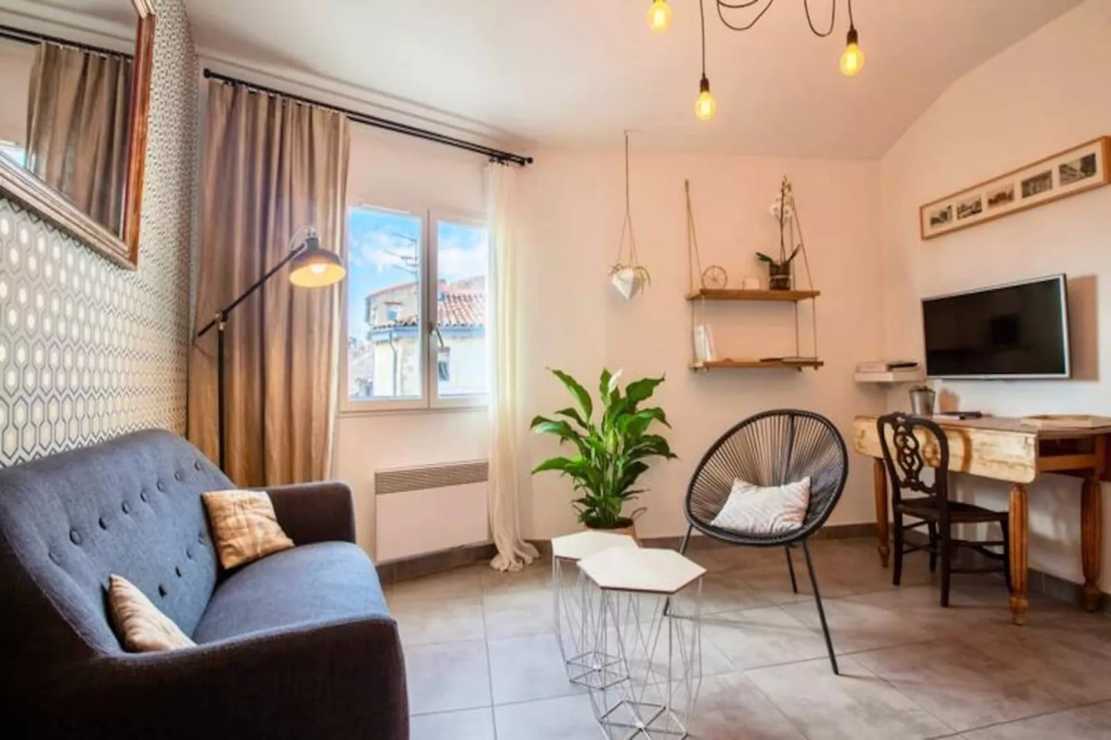 Les Toits De L'argenterie