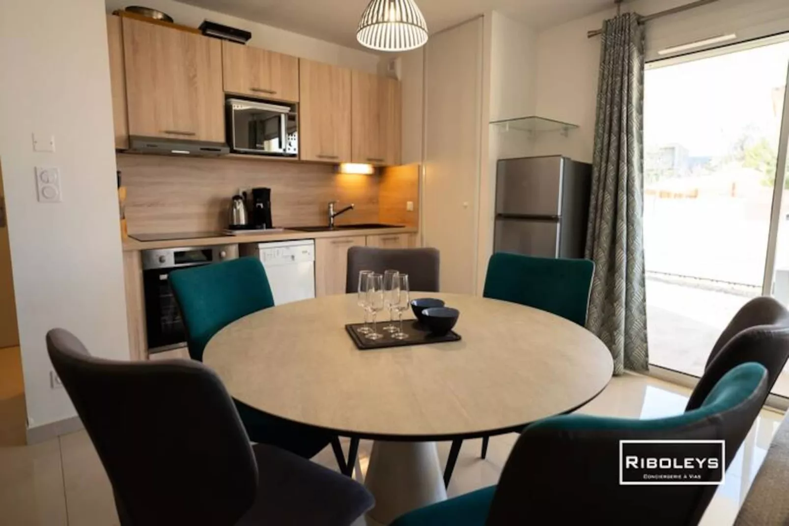 Grand T3 Neuf Climatis&eacute; Avec Wifi &agrave; 100m De La Plage