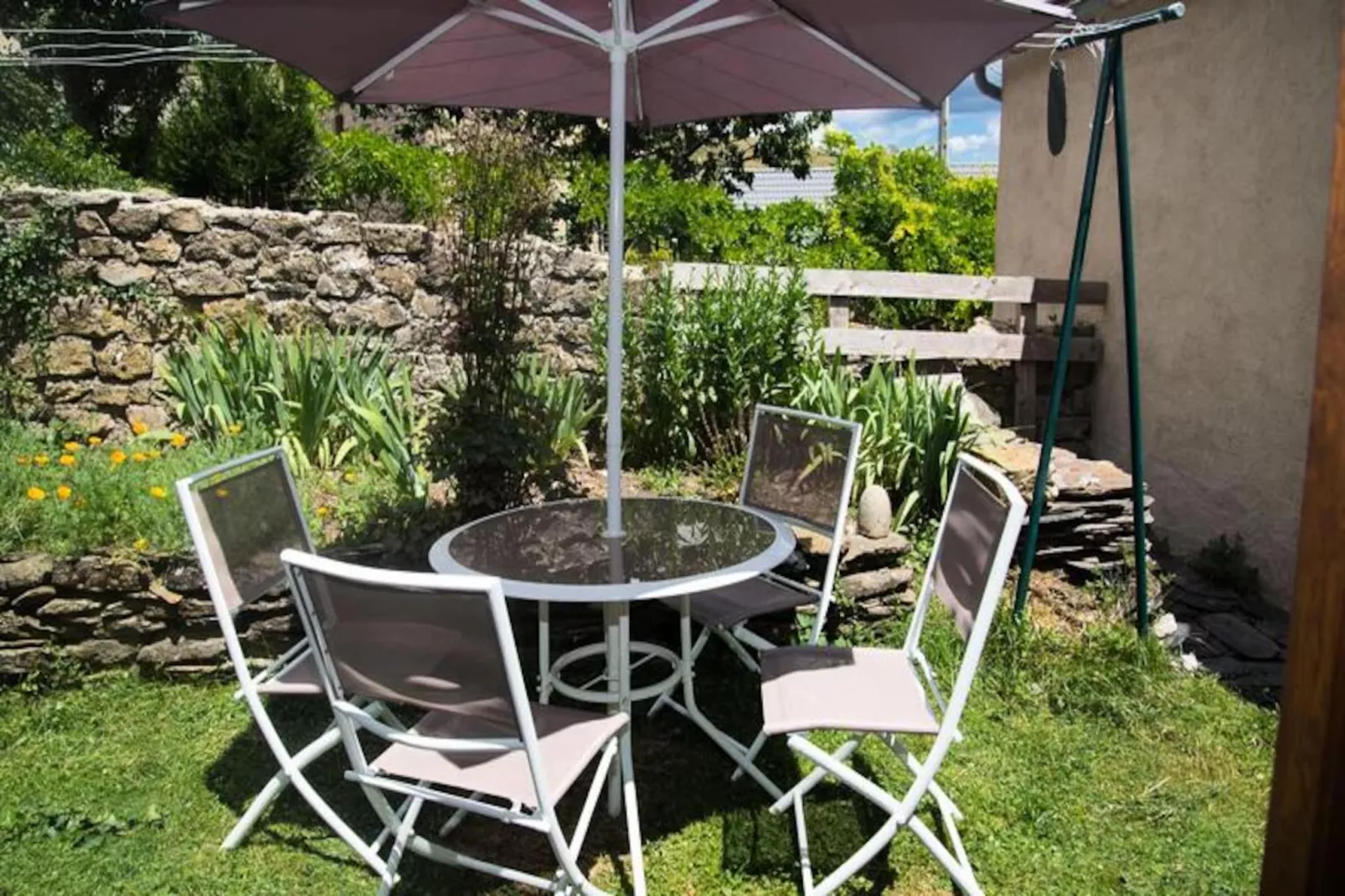 Gîte de France Gîtes de france 4/6 personnes à cubières 2 épis