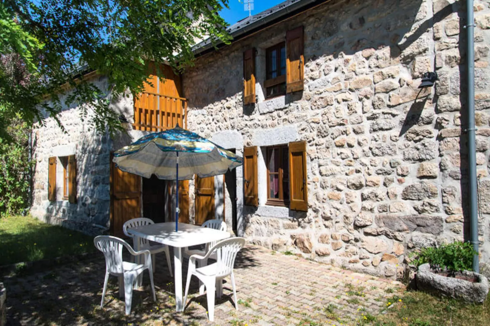 Gîte de France Gîte de chantejals 5/7 personnes 2 épis