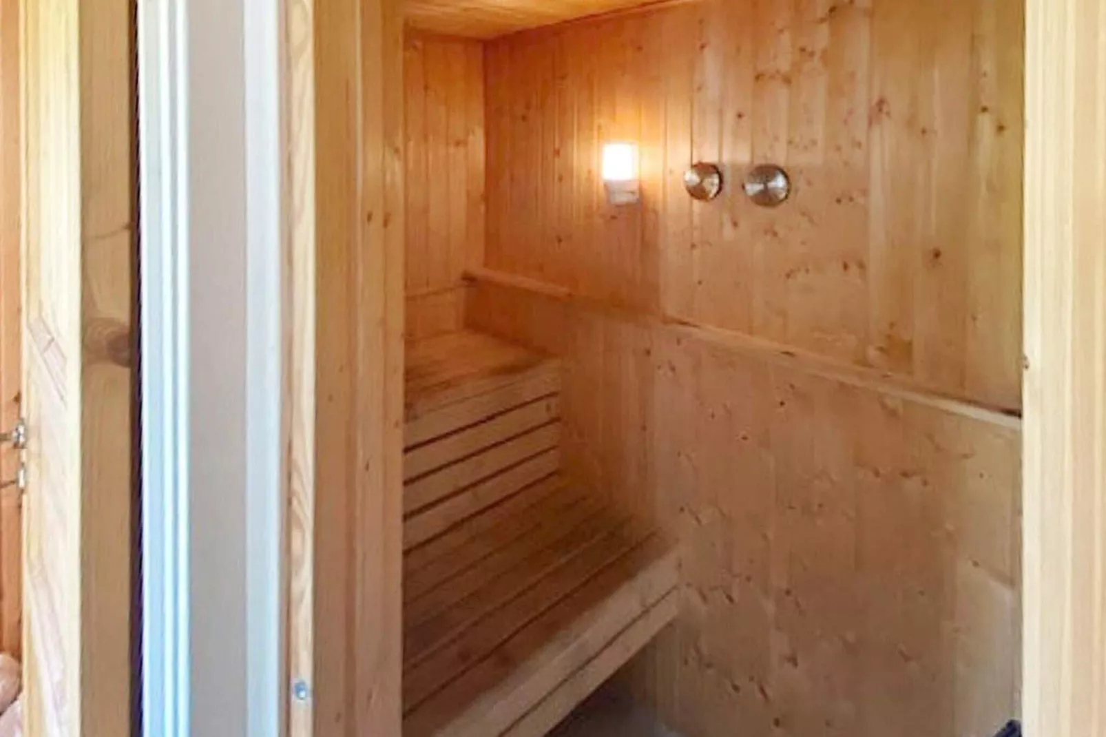 4 person holiday home in MÅLØY-By Traum-Indoor