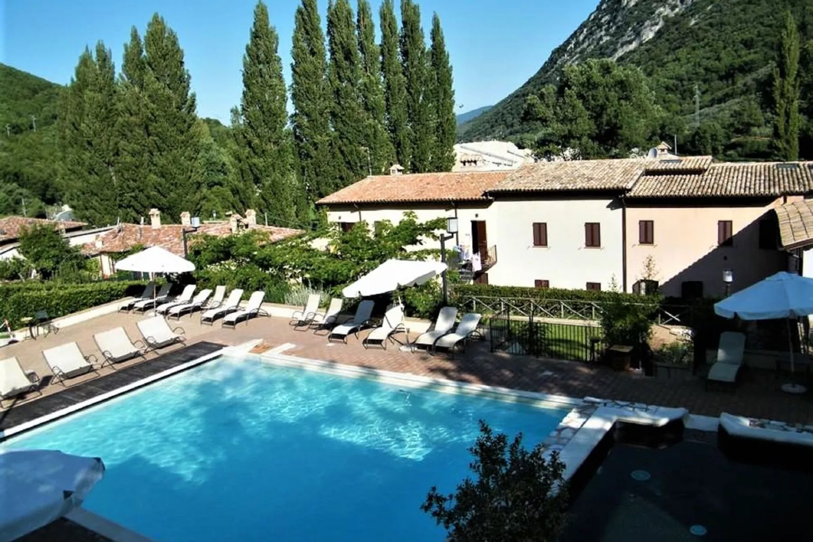 Bilocale 1-Exterior summer