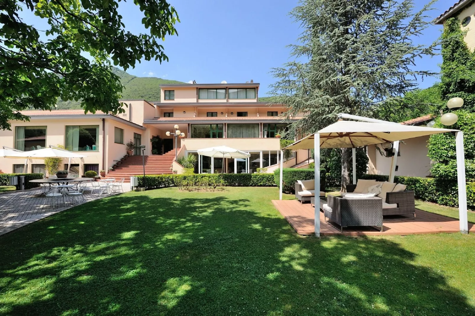 Bilocale 1-Exterior summer