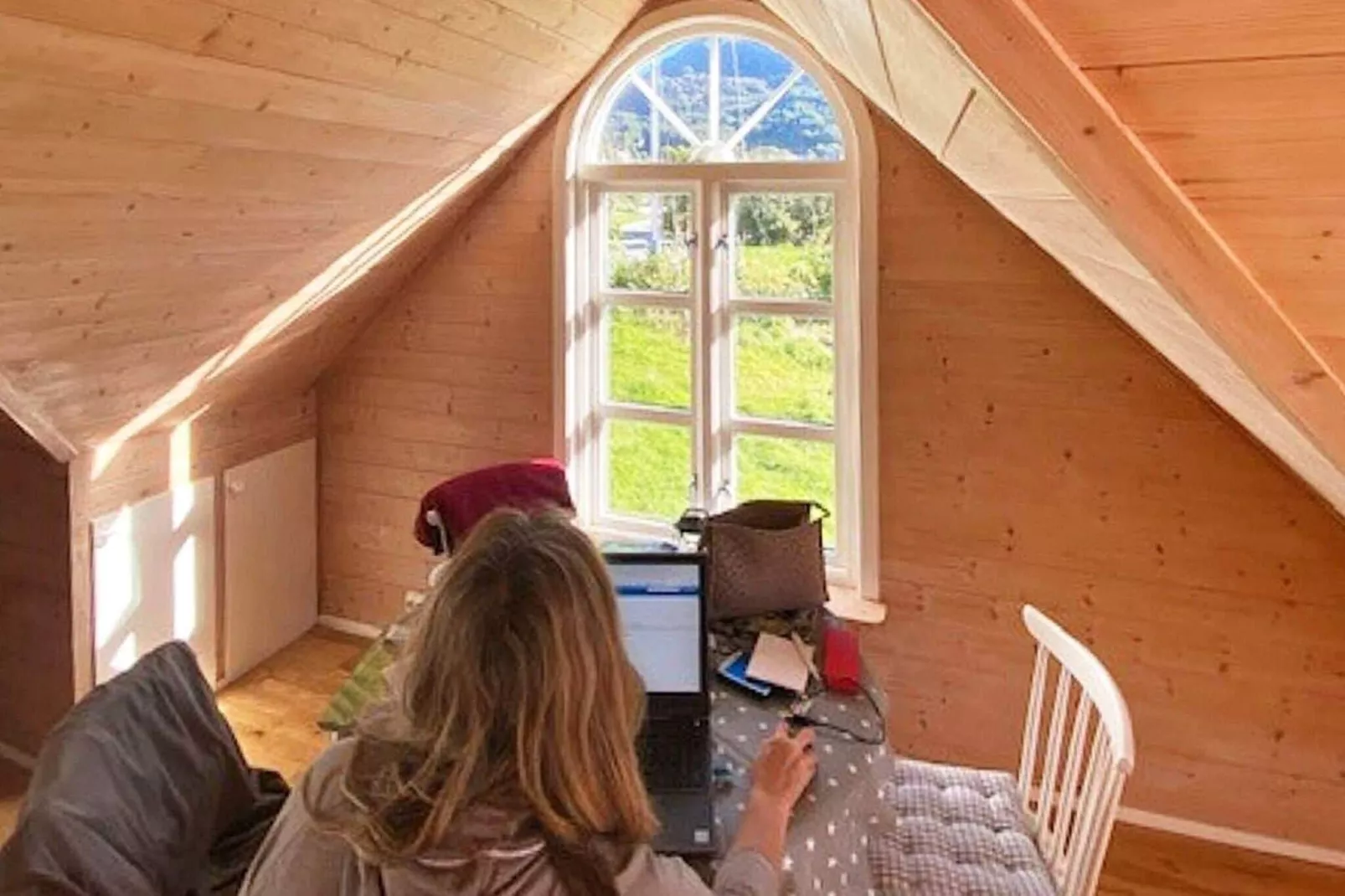 4 person holiday home in MÅLØY-By Traum-Indoor