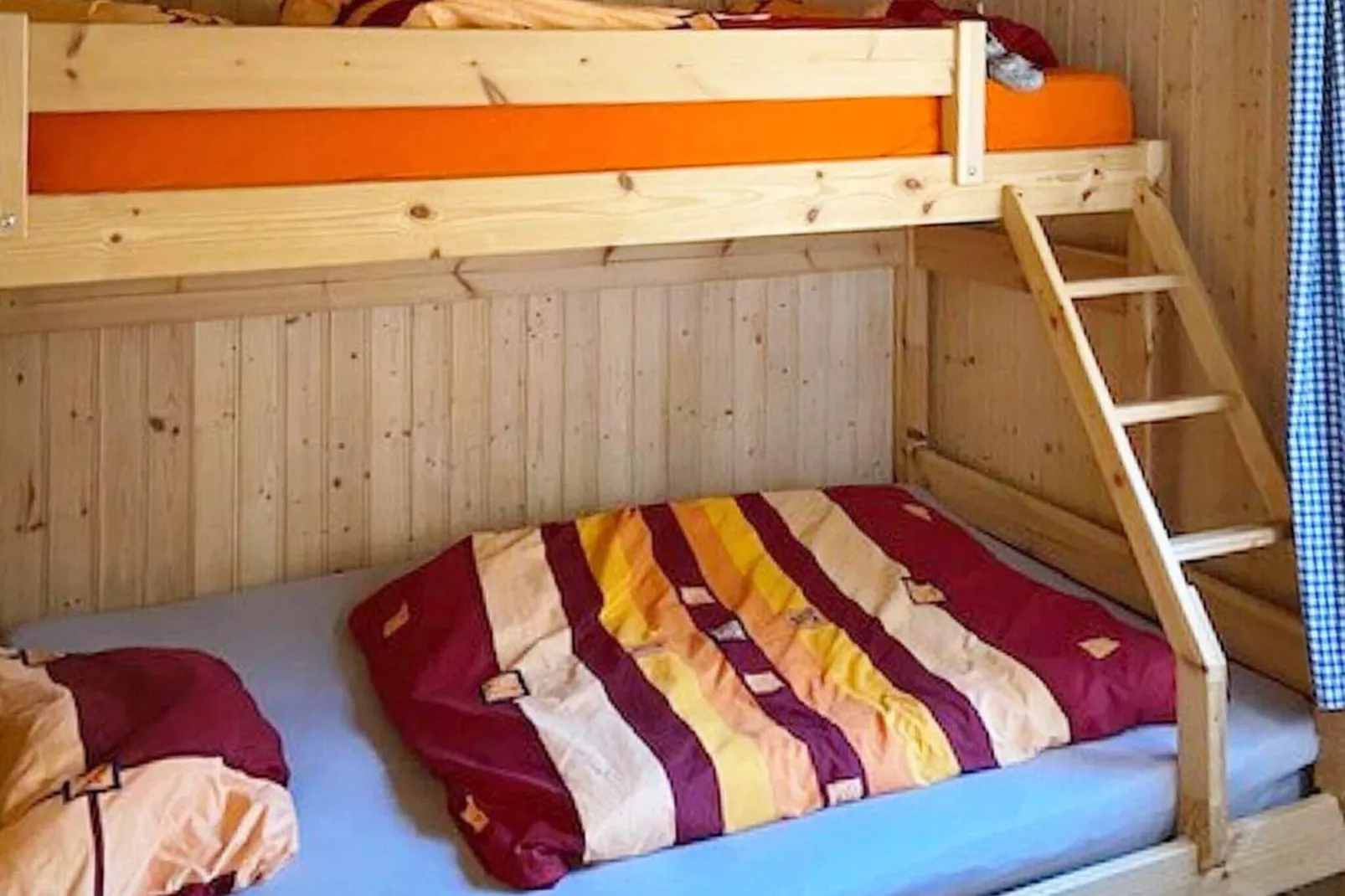 4 person holiday home in MÅLØY-By Traum-Indoor