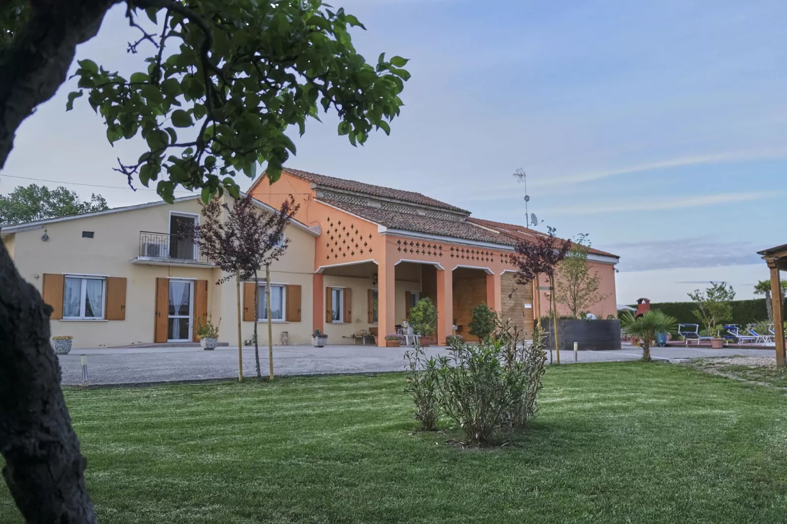 Casa Campagnola Uno-Landing