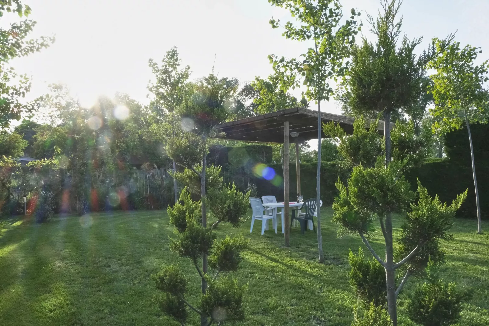 Casa Campagnola Due-Gardens summer