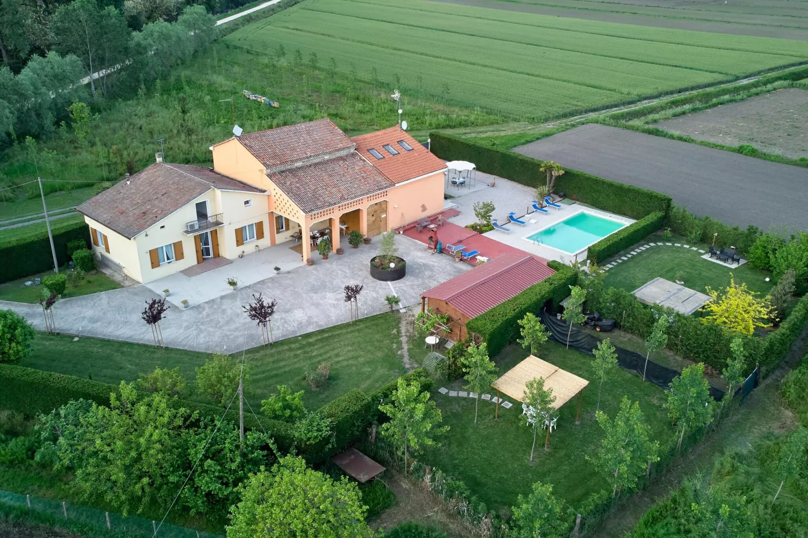 Casa Campagnola Due-Areas summer 1km