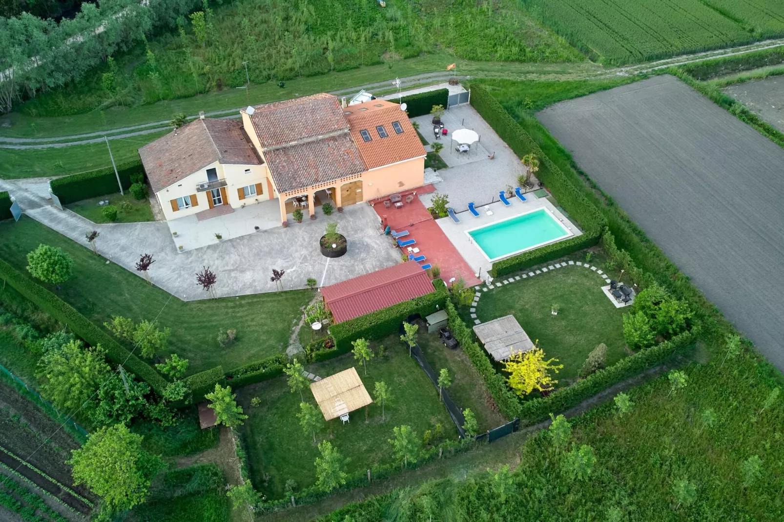 Casa Campagnola Due-Areas summer 1km