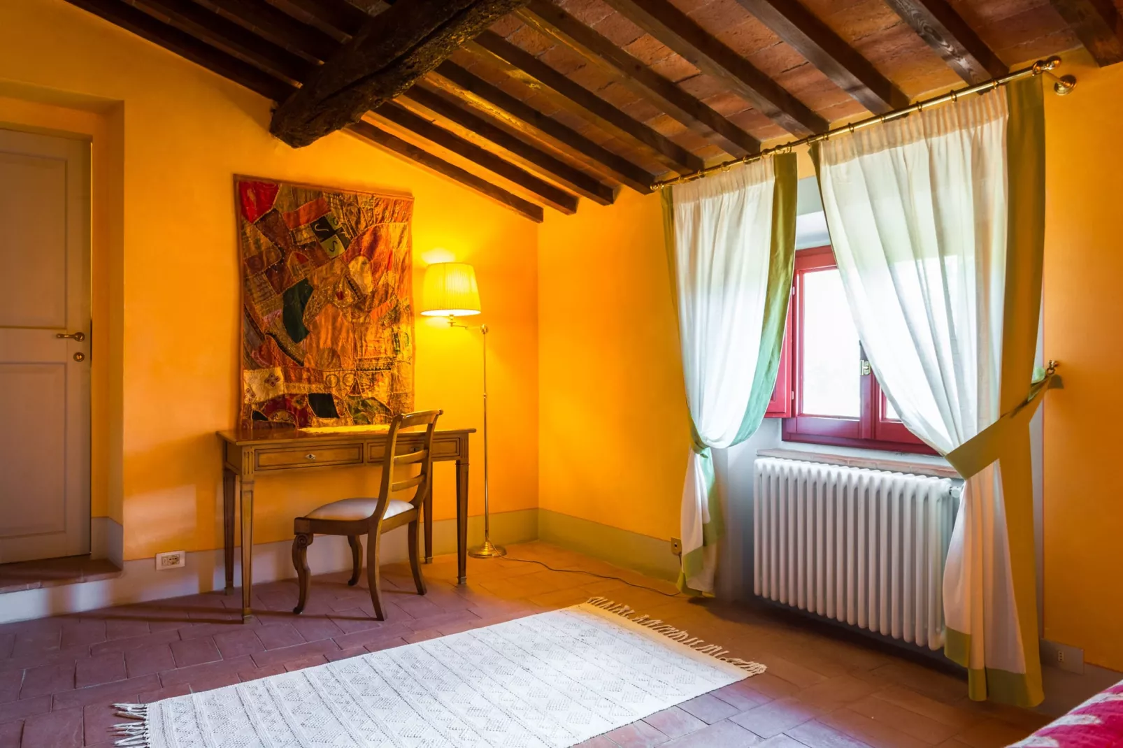Primrose-Bedroom