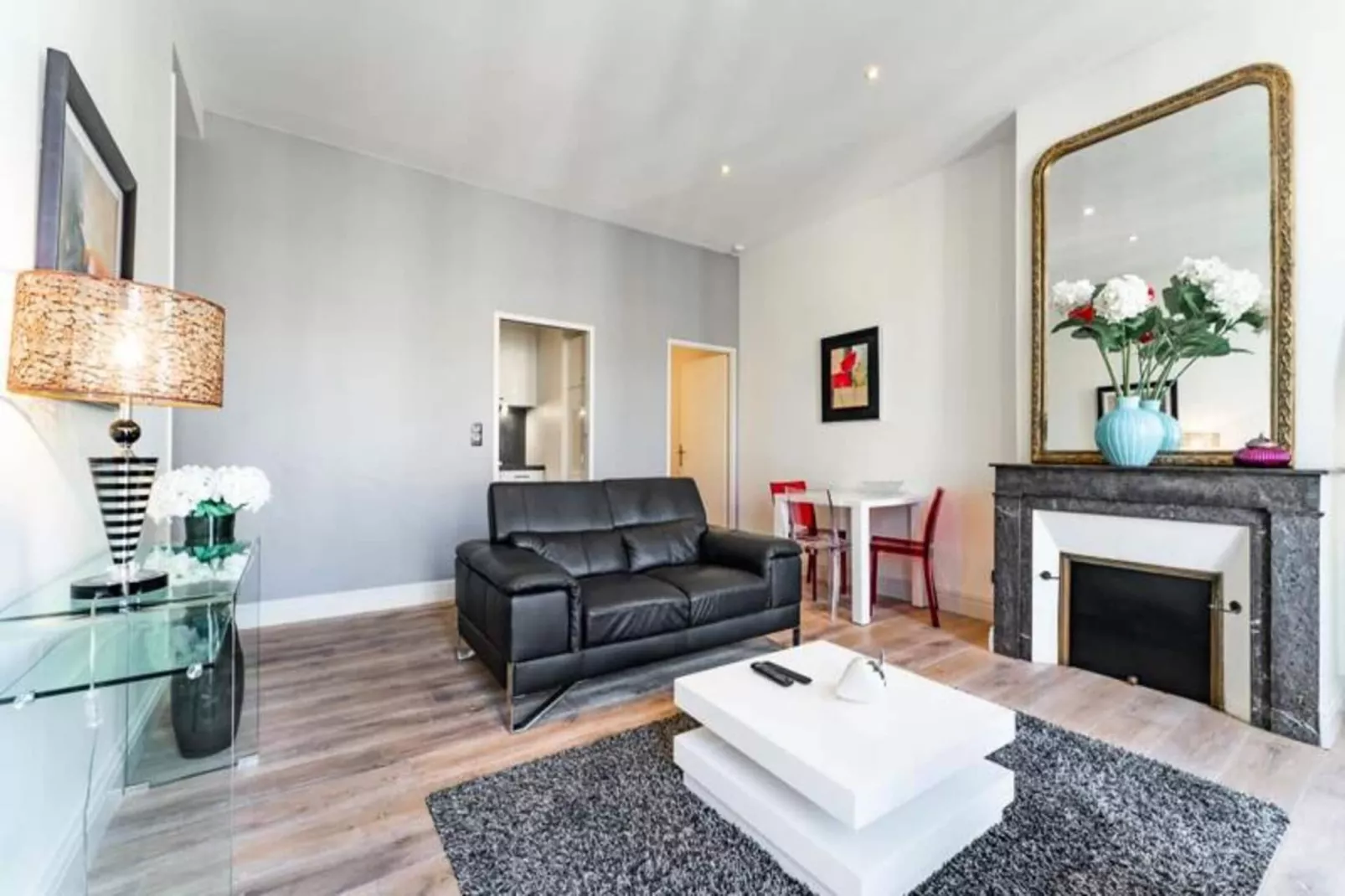 Chaleureux Appartement Au C&oelig;ur Du Quartier Historique Saint-michel