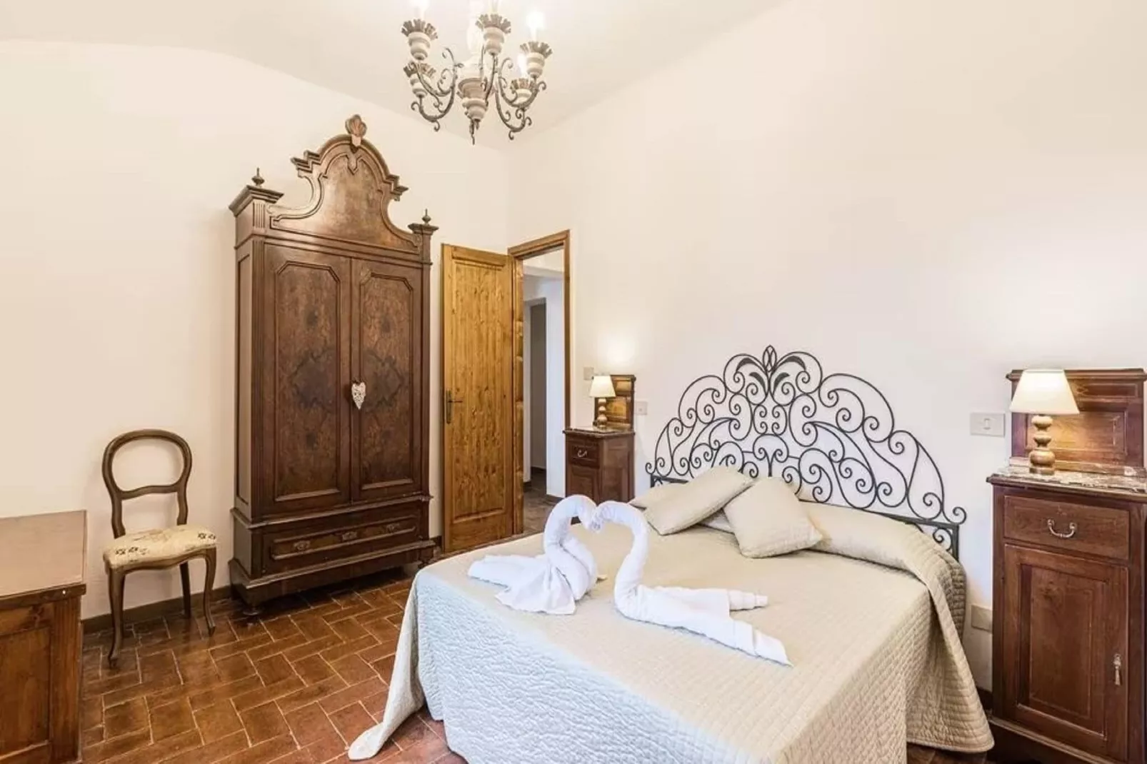Aia-Bedroom