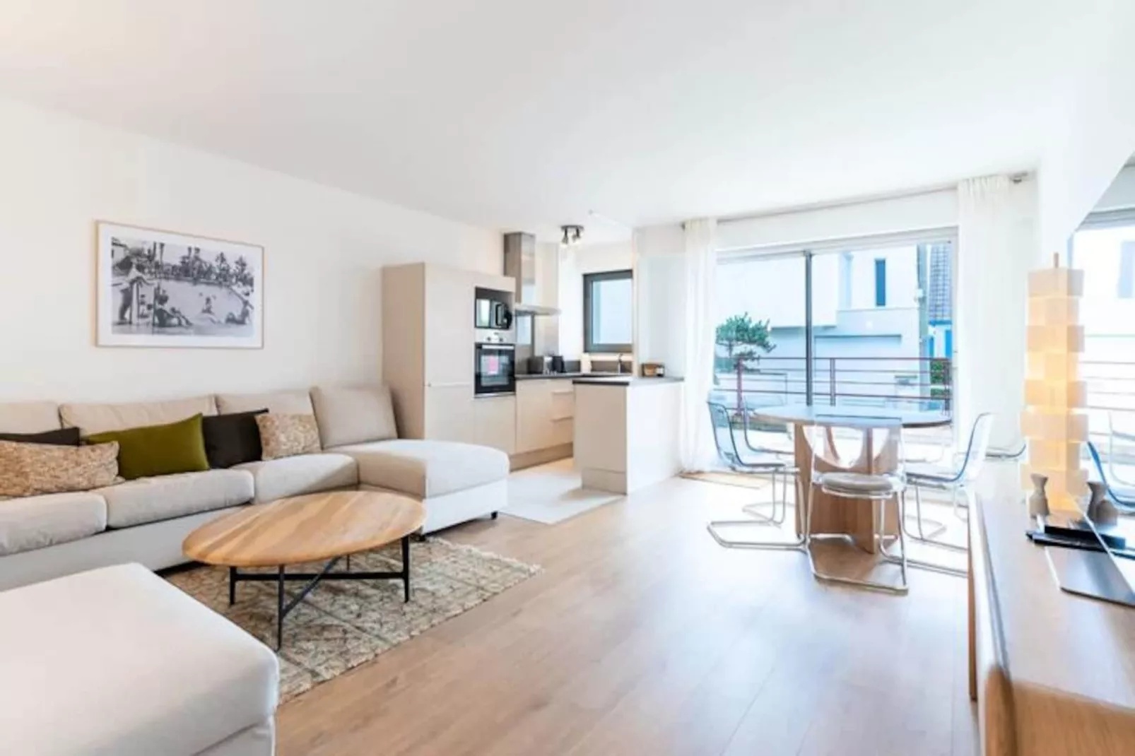 Résidence Bel Appartement Pour 5 Pers Avec Deux Terrasses Proche Mer Et Centre