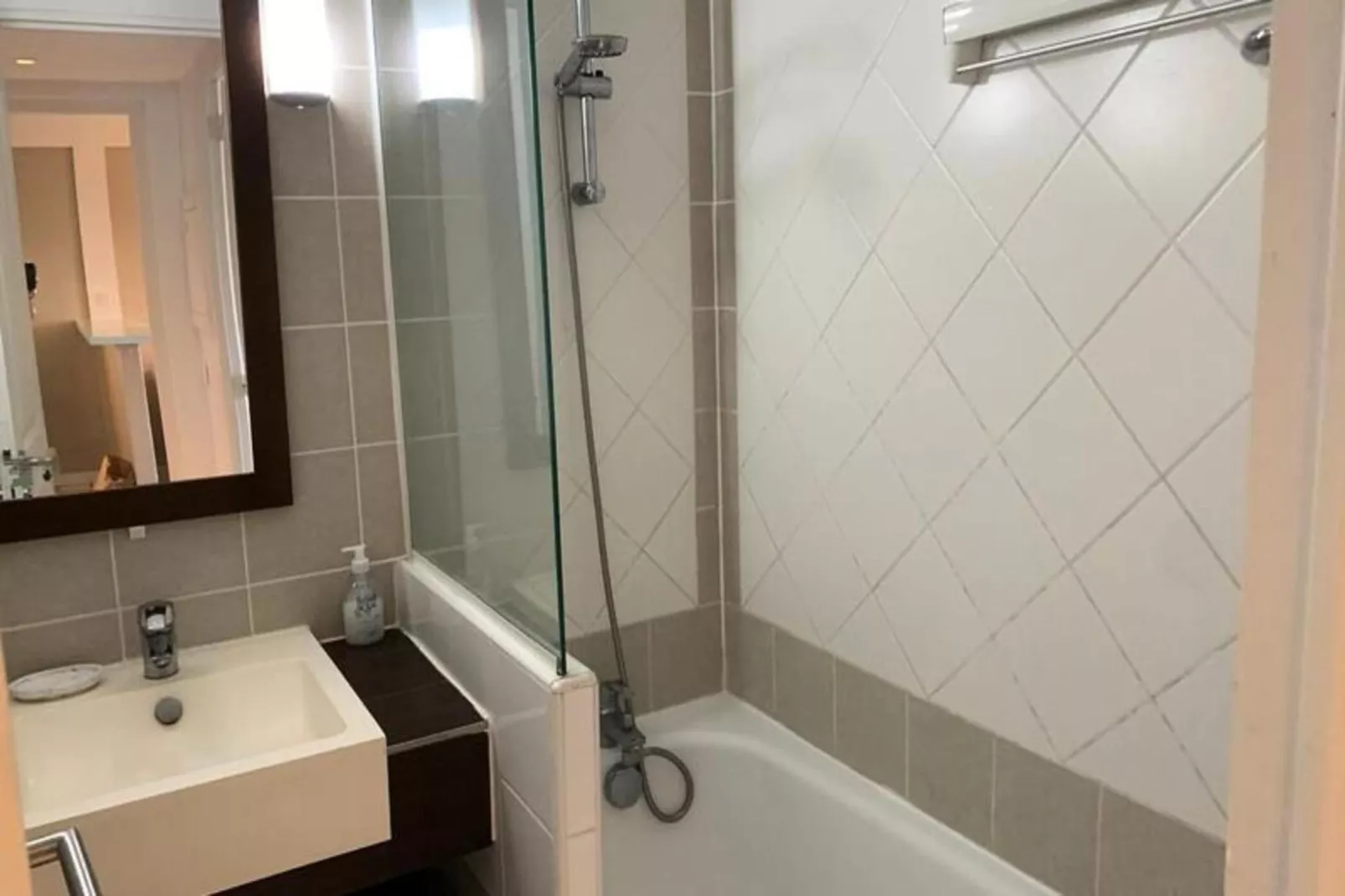 Résidence Bel Appartement 5 Pers Avec Piscine, Tennis Et Parking 236