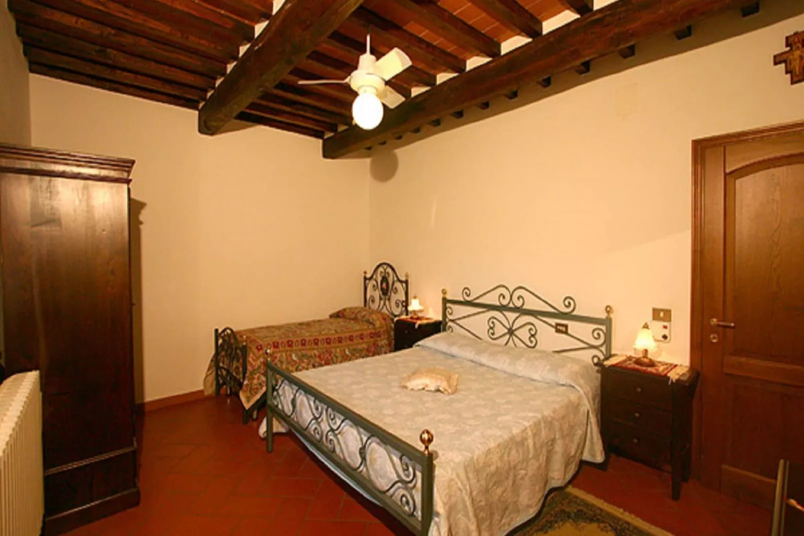 Fattoria Terontola-Bedroom