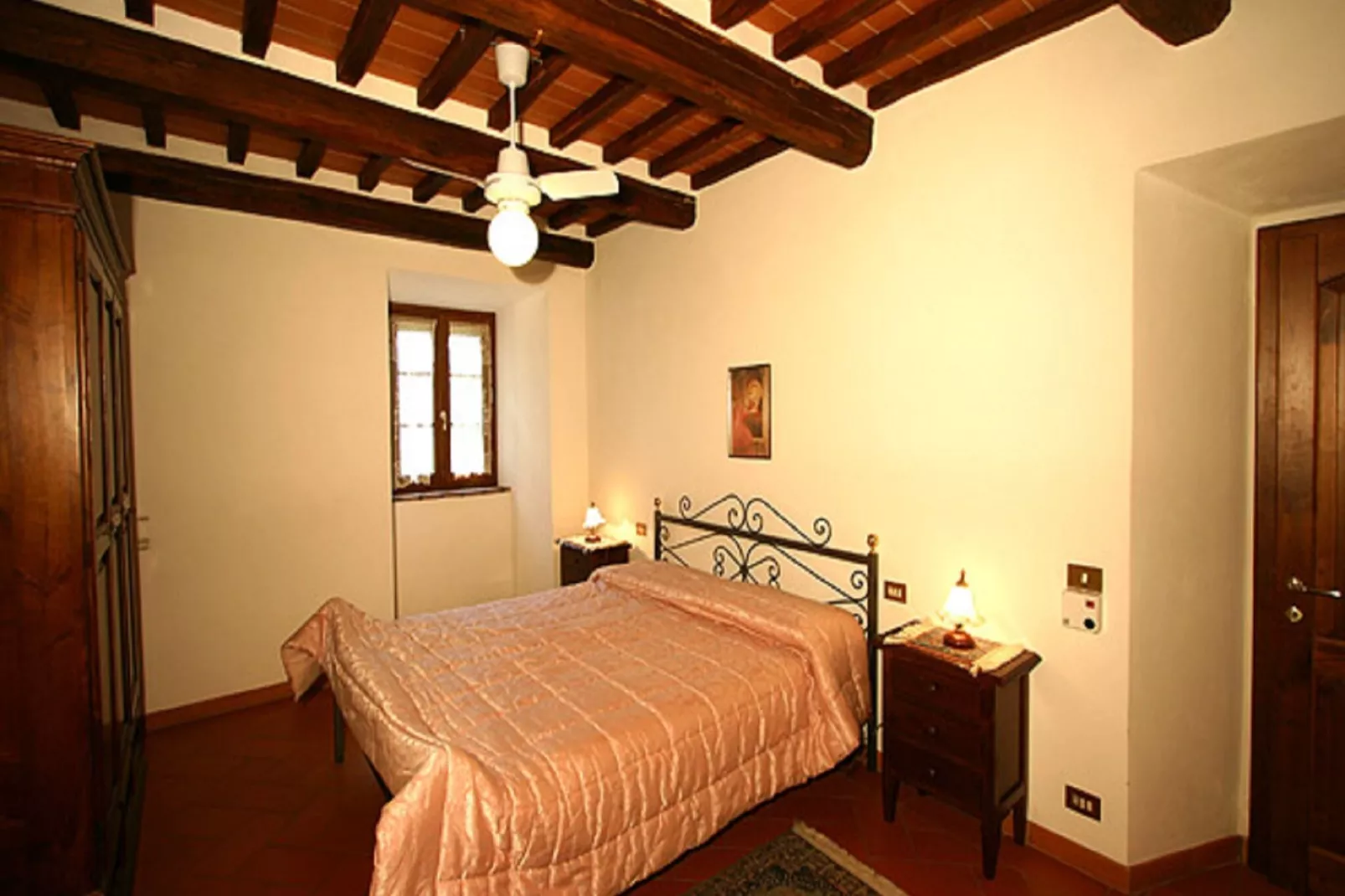 Fattoria Terontola-Bedroom