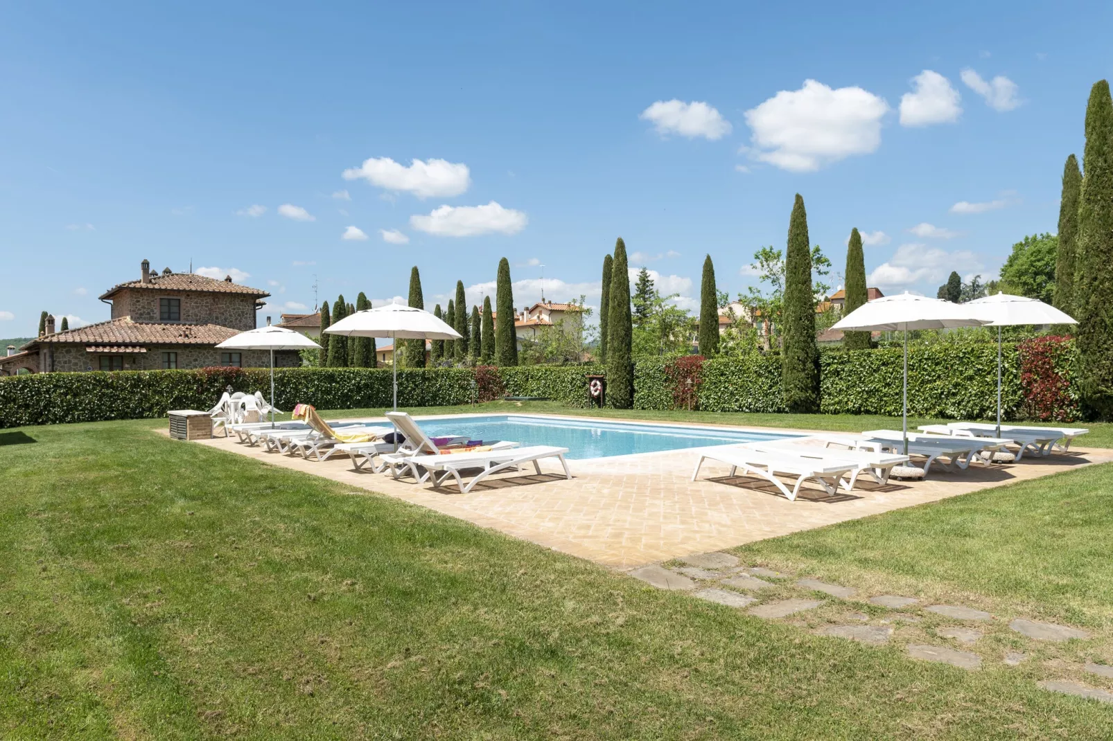 Casal Gheriglio Noceto-Pool