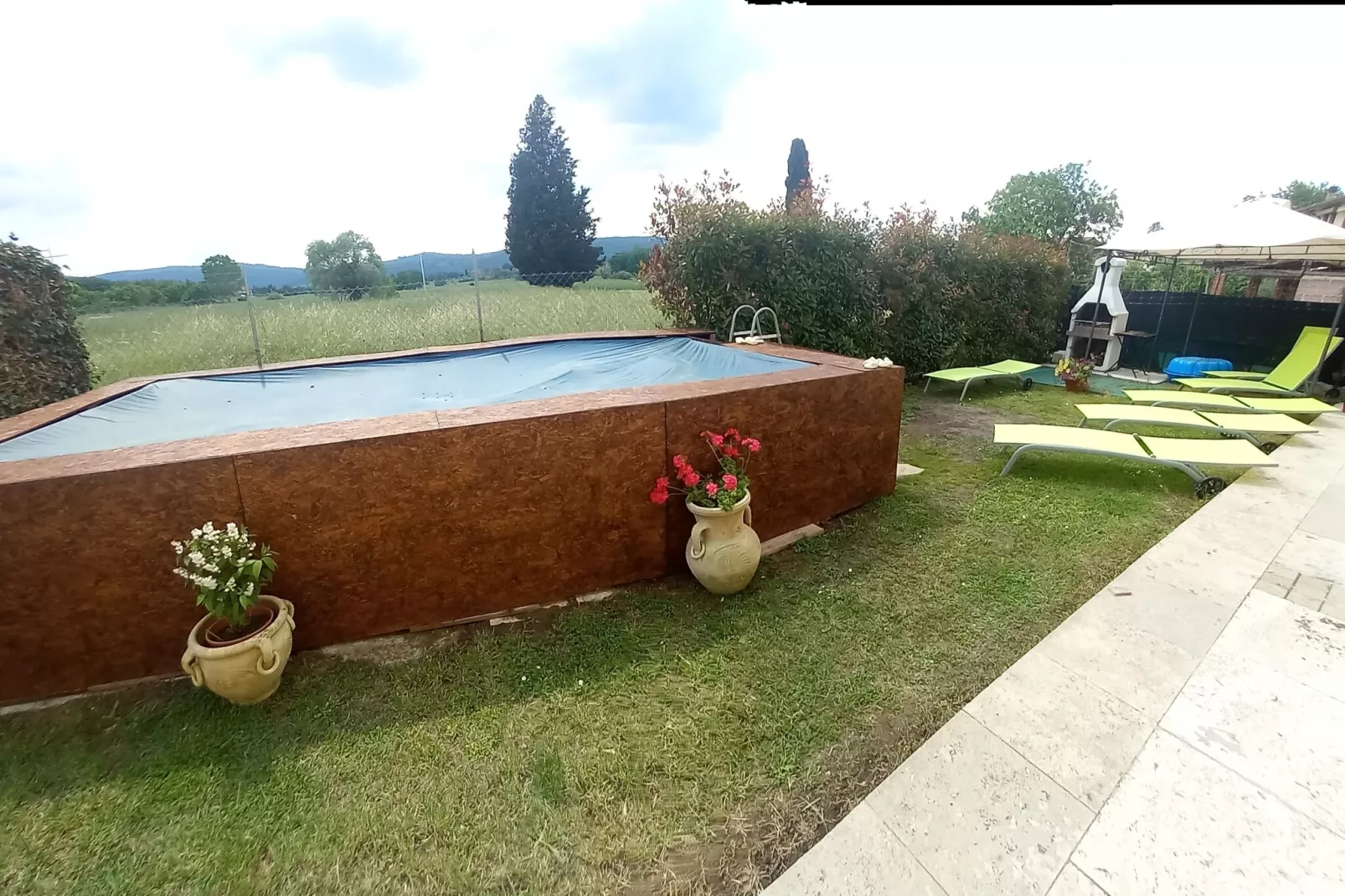 Green Eden-Pool