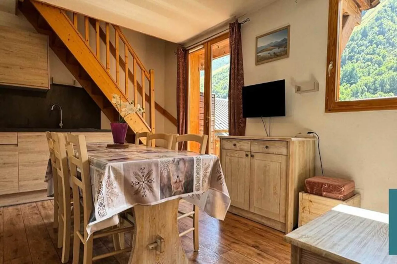 Les Chalets De L'arvan