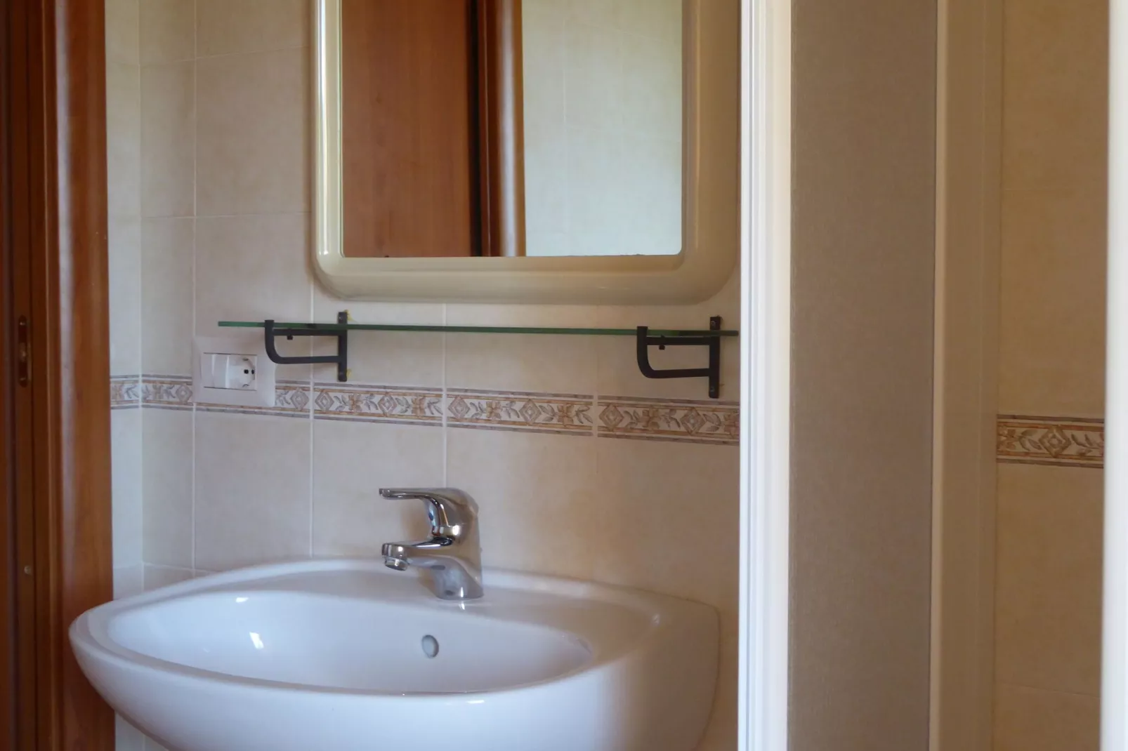 Argilla 4-Bathroom