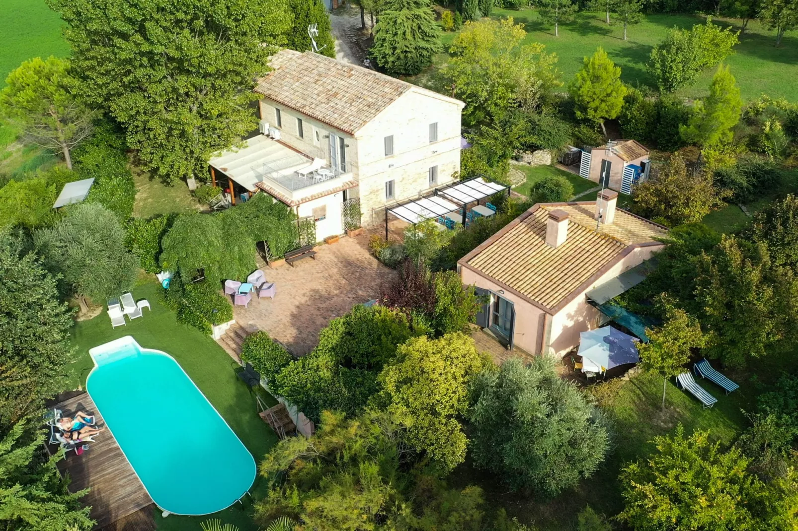 Cottage Della Musica-Exterior in summer