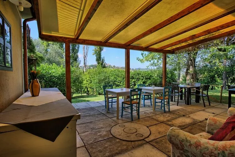 Cottage Della Musica-Terrace balcony