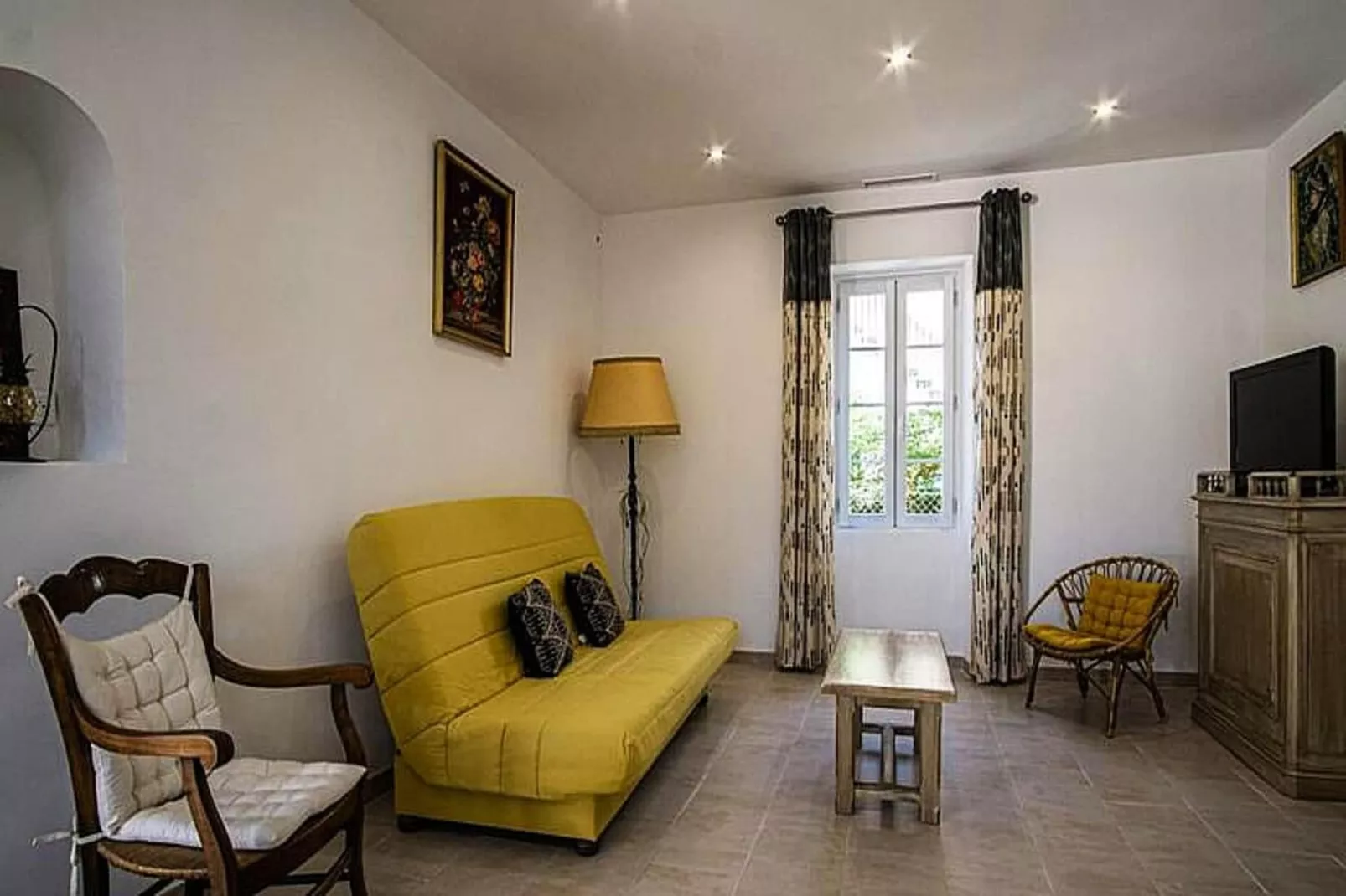 Maison Avec Jardin Proche Du Centre-ville Isle-sur-la-sorgue