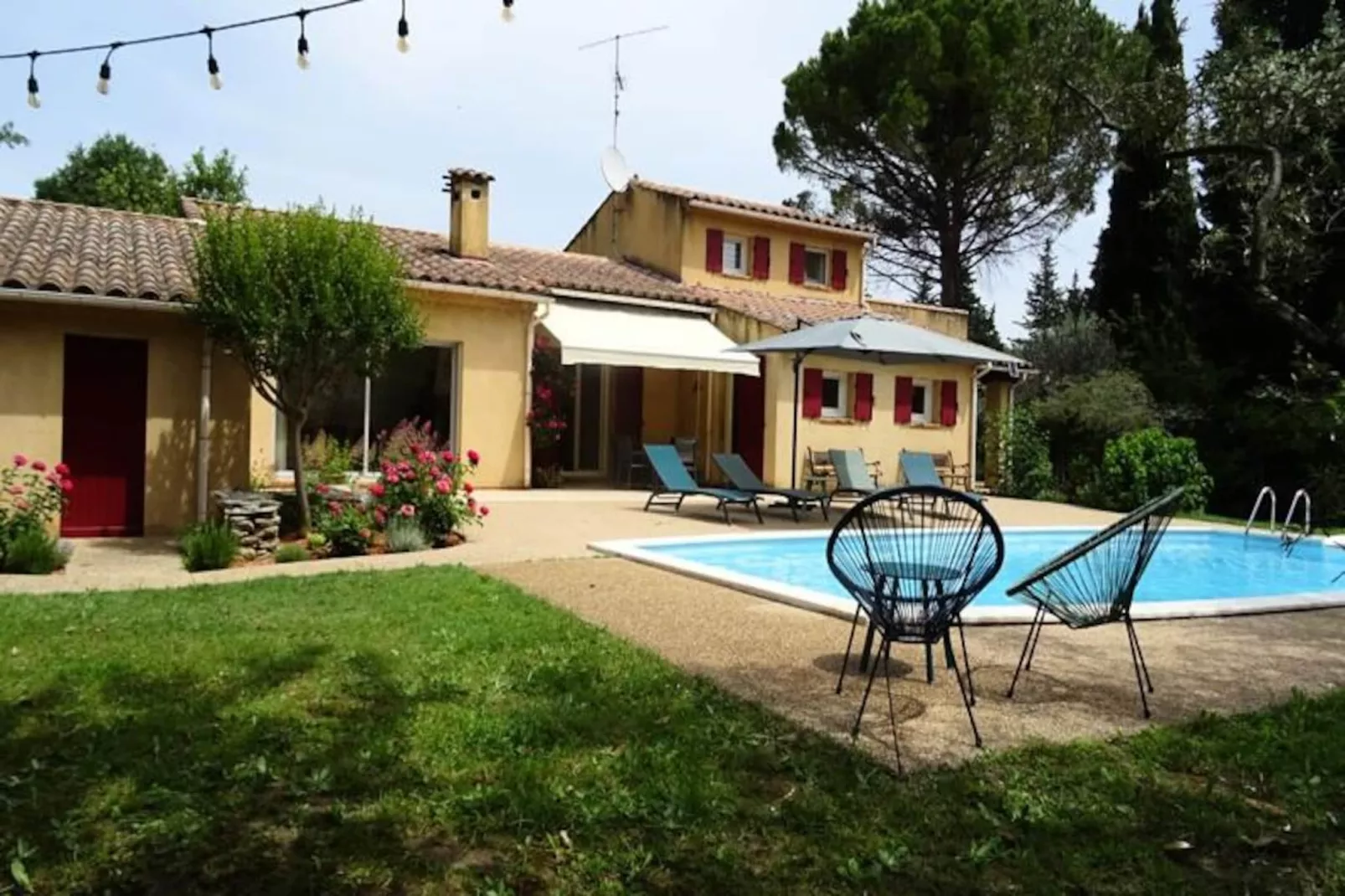 La M&eacute;sange Bleue - Piscine Priv&eacute;e