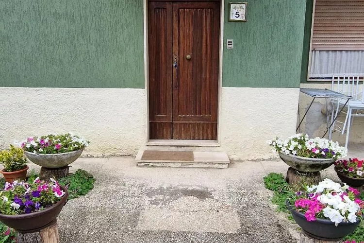 Appartamento a Tagliacozzo - Außenbereich Sommer