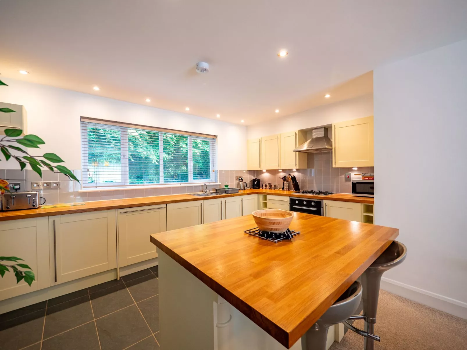 Villa Gallery-Inside