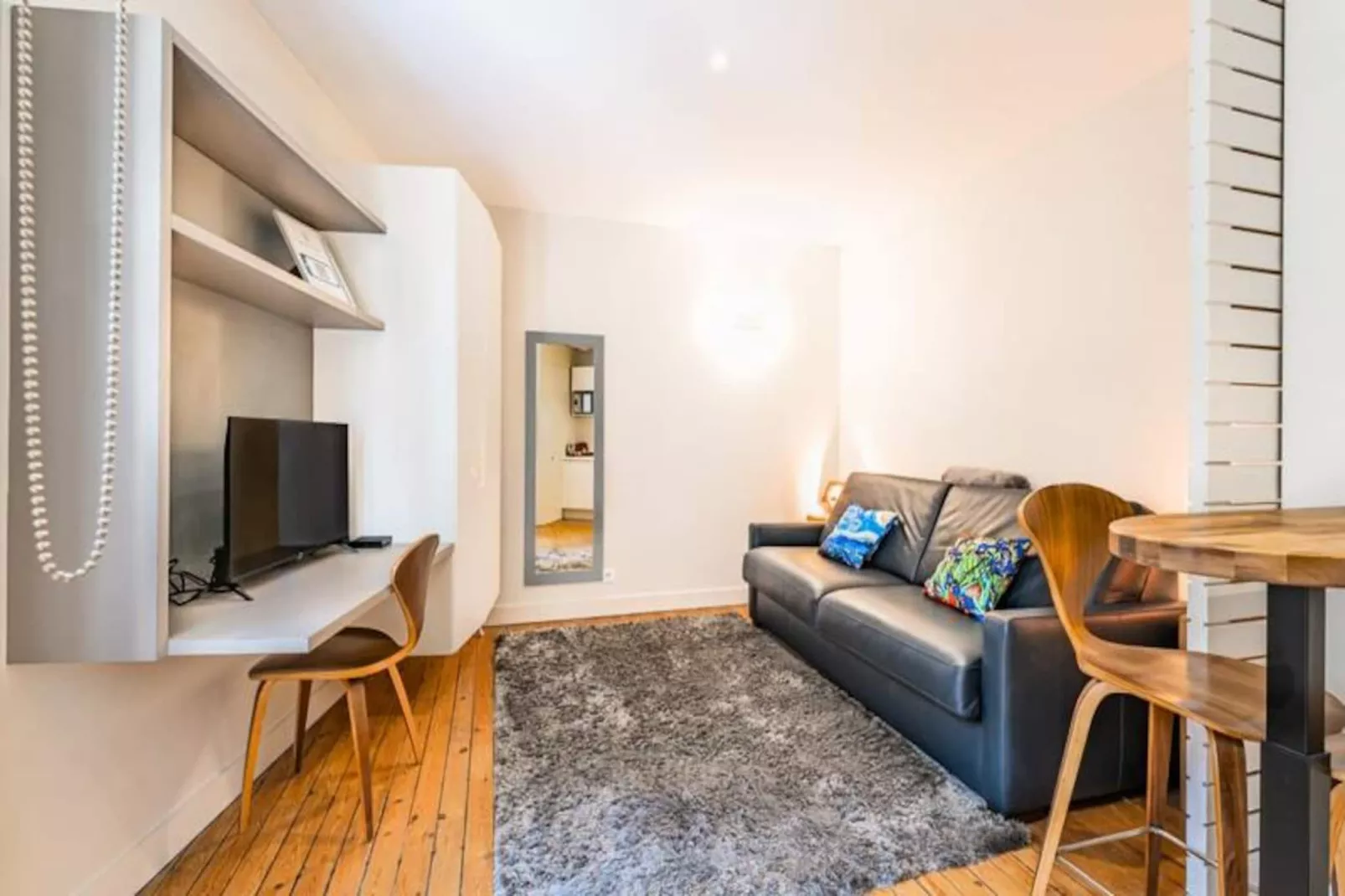 Confortable Studio De Standing Tr&egrave;s Bien Situ&eacute; Aux Portes De Quinconces