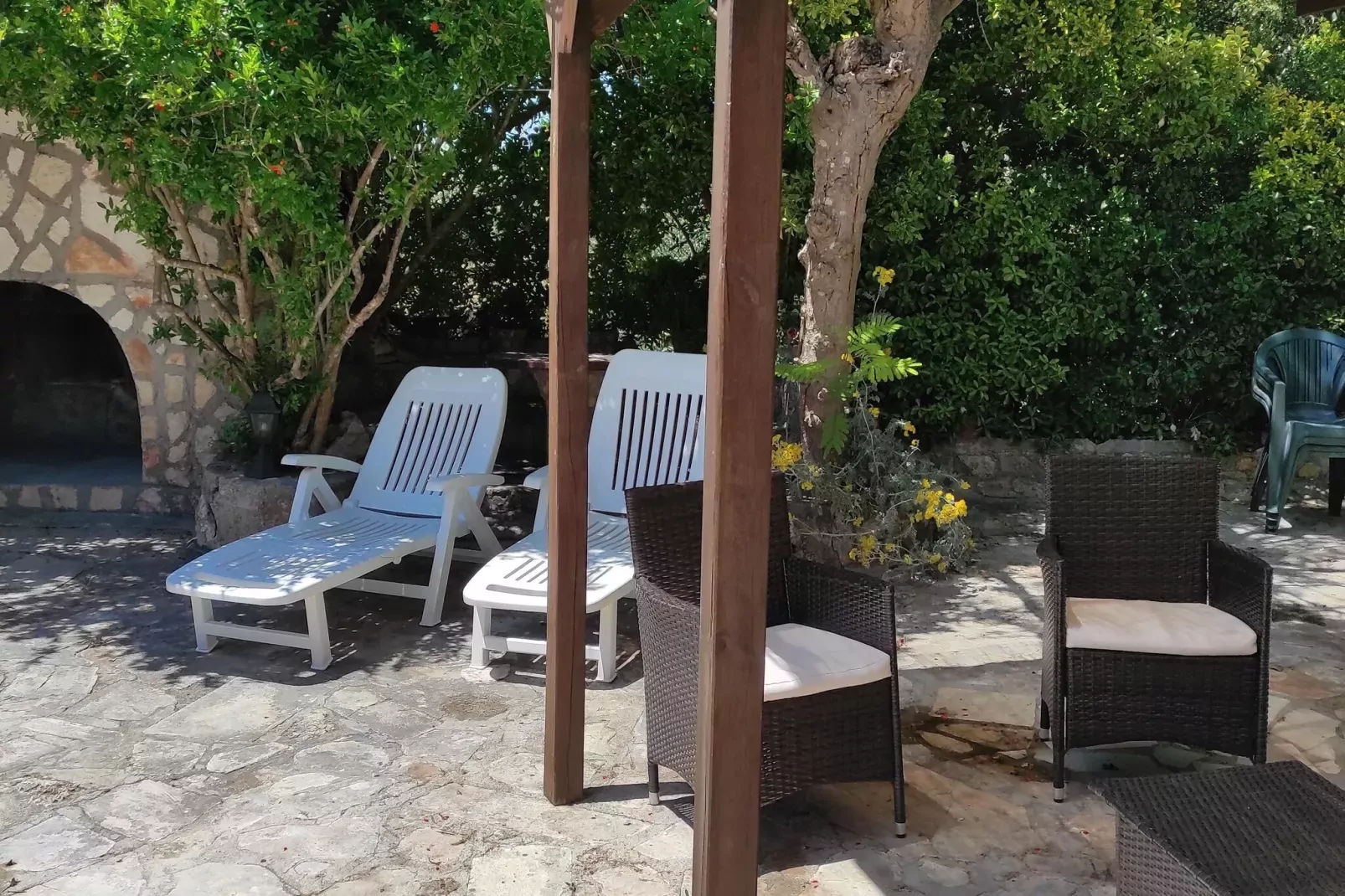 Villa Barone Guest House-Garten Sommer